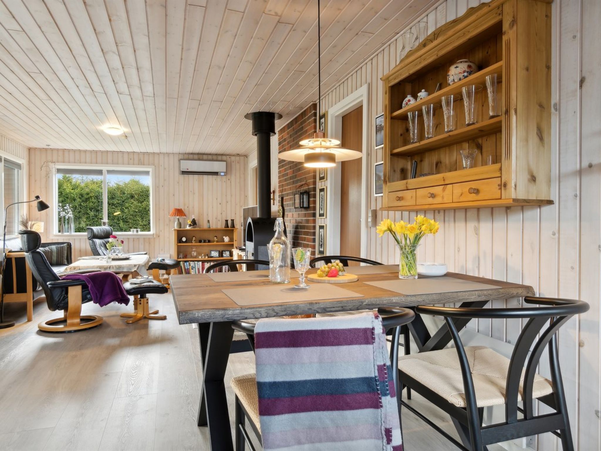 "Sissa" - 1.5km from the sea-Binnen