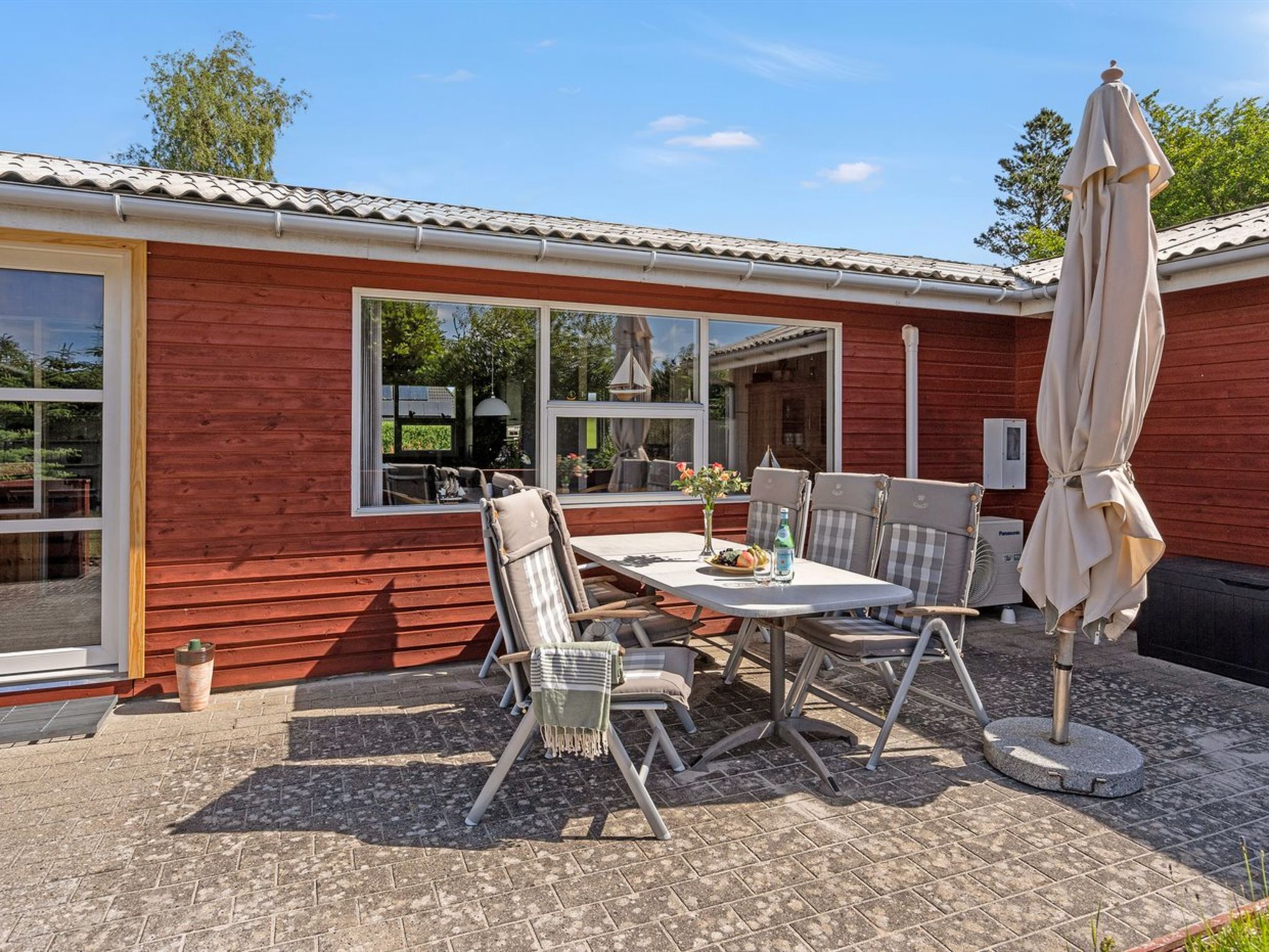 "Mina" - 1.4km from the sea - Buiten