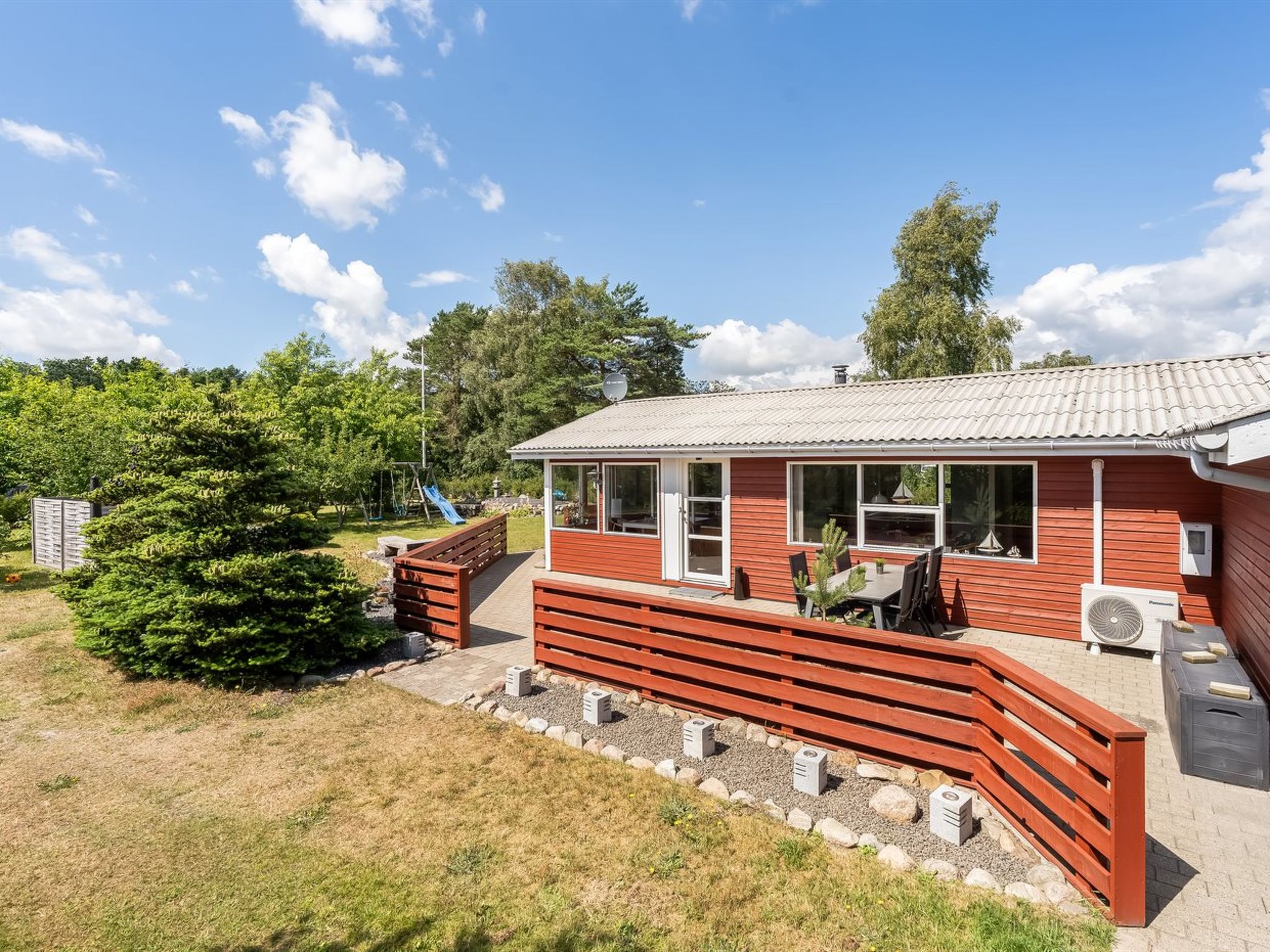 "Mina" - 1.4km from the sea - Buiten