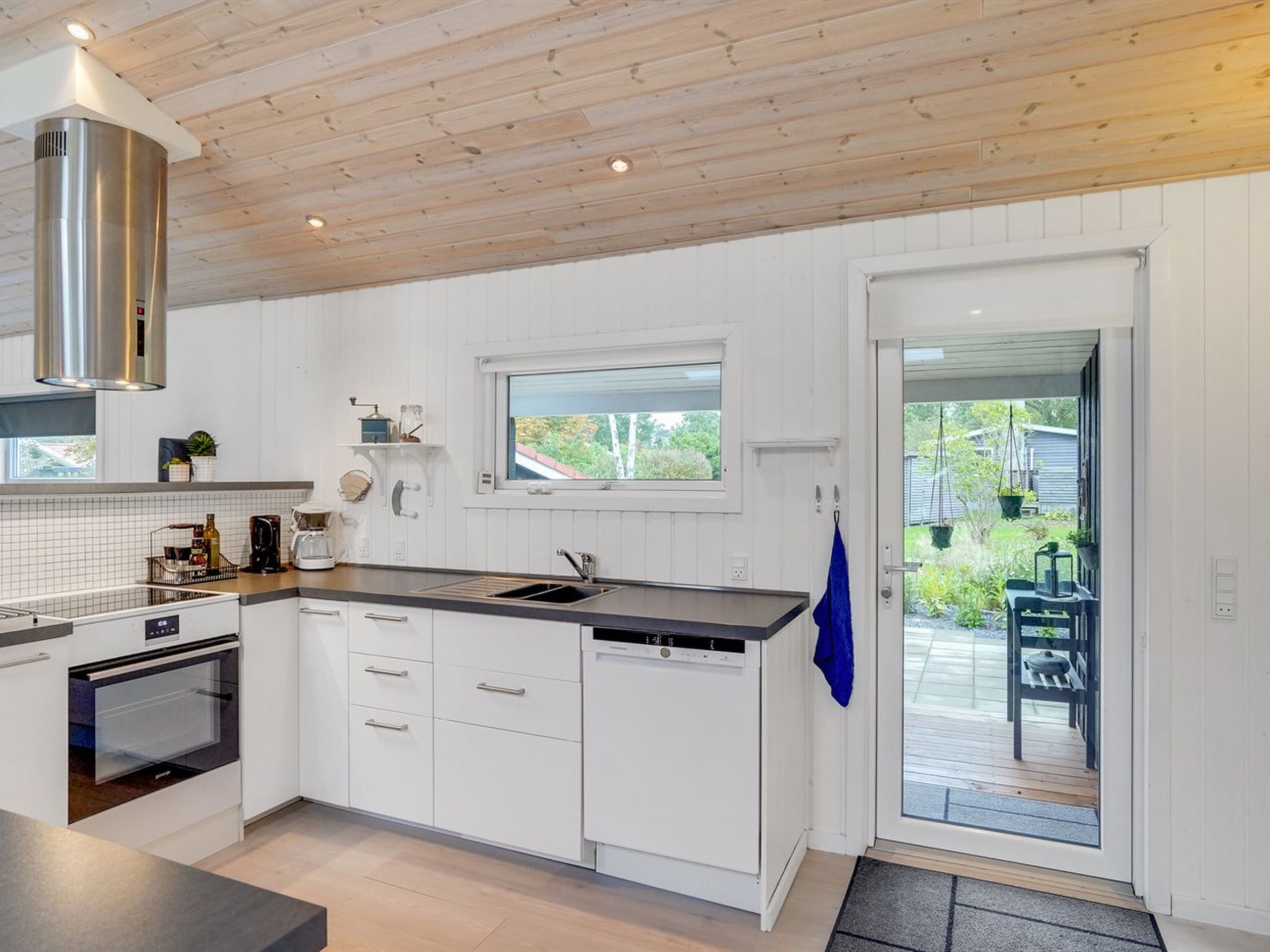 "Almen" - 400m from the sea - Binnen