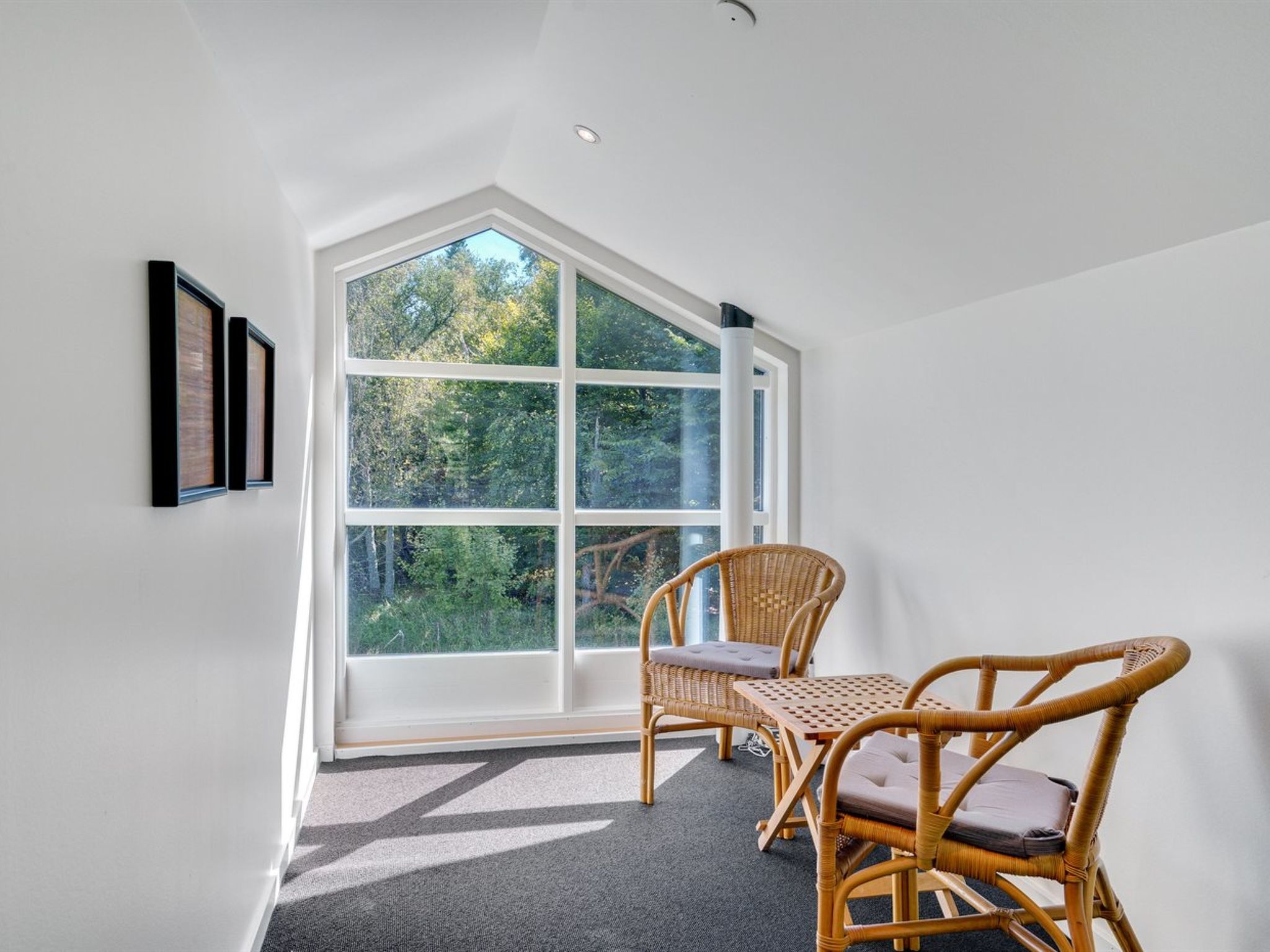 "Kringfod" - 590m from the sea - Inside