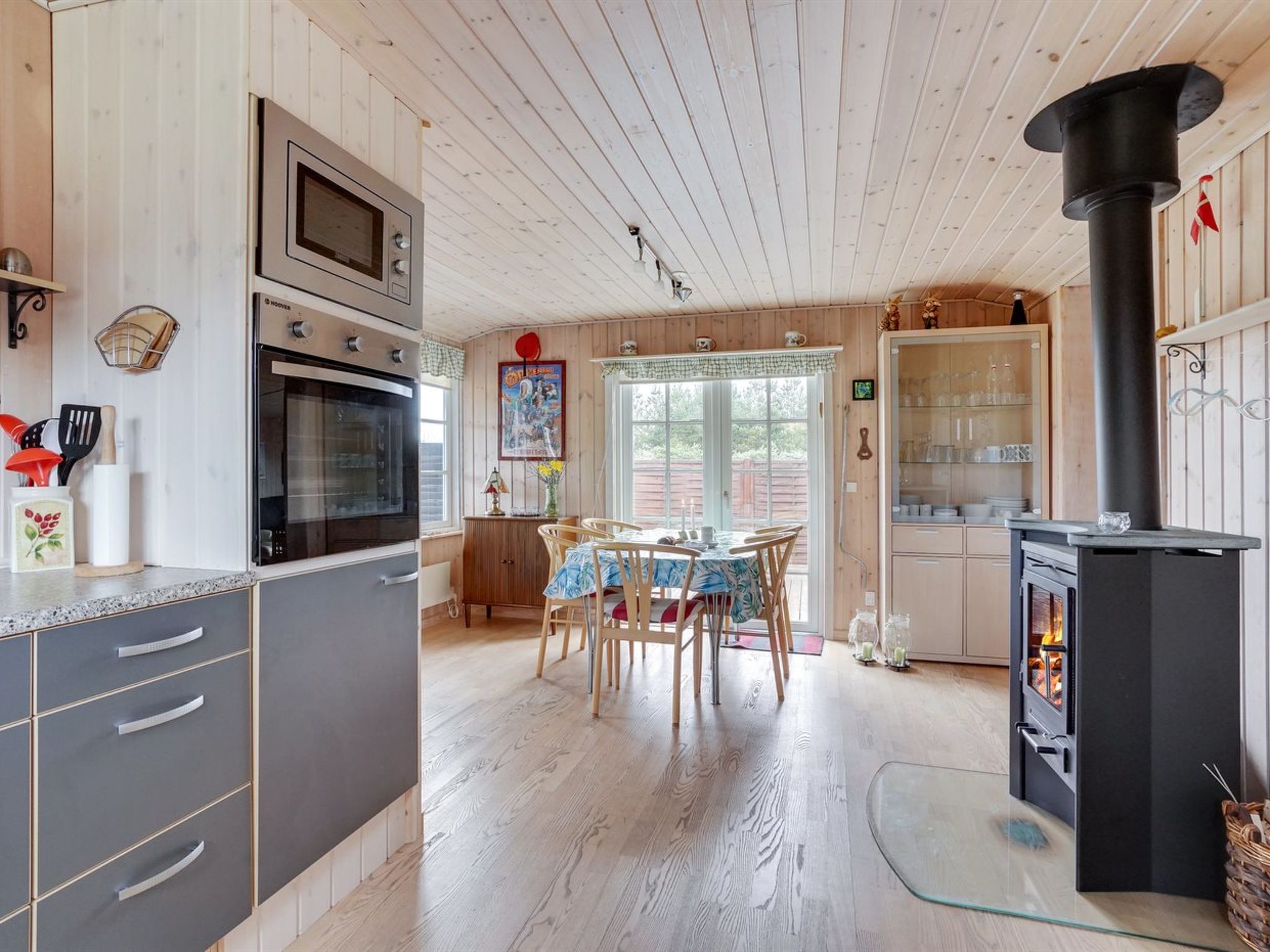 "Haidi" - 300m from the sea - Binnen