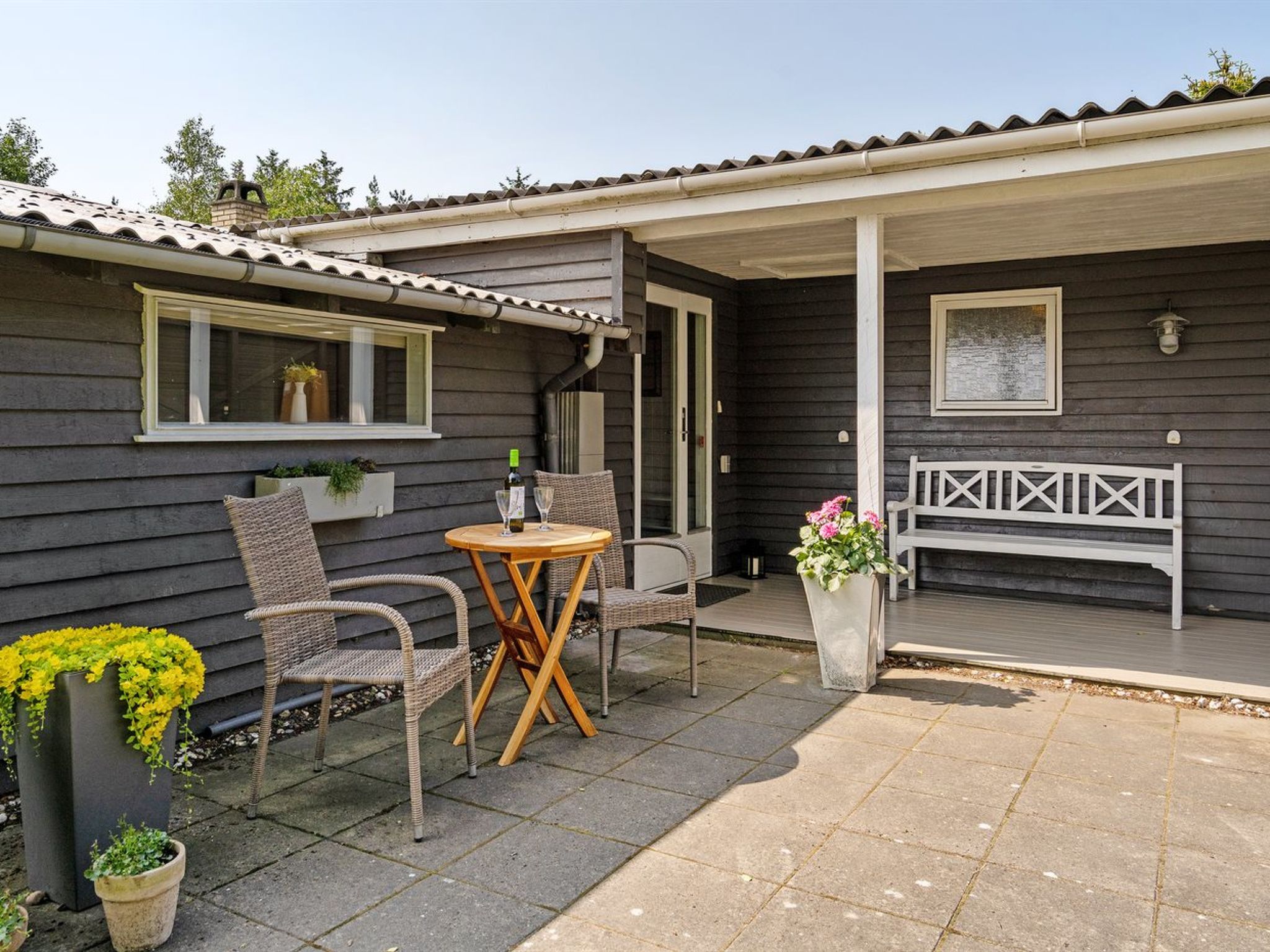 "Rudi" - 450m from the sea - Outside