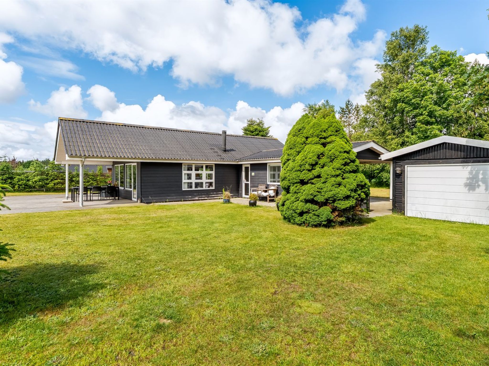 "Jurien" - 450m from the sea - Buiten