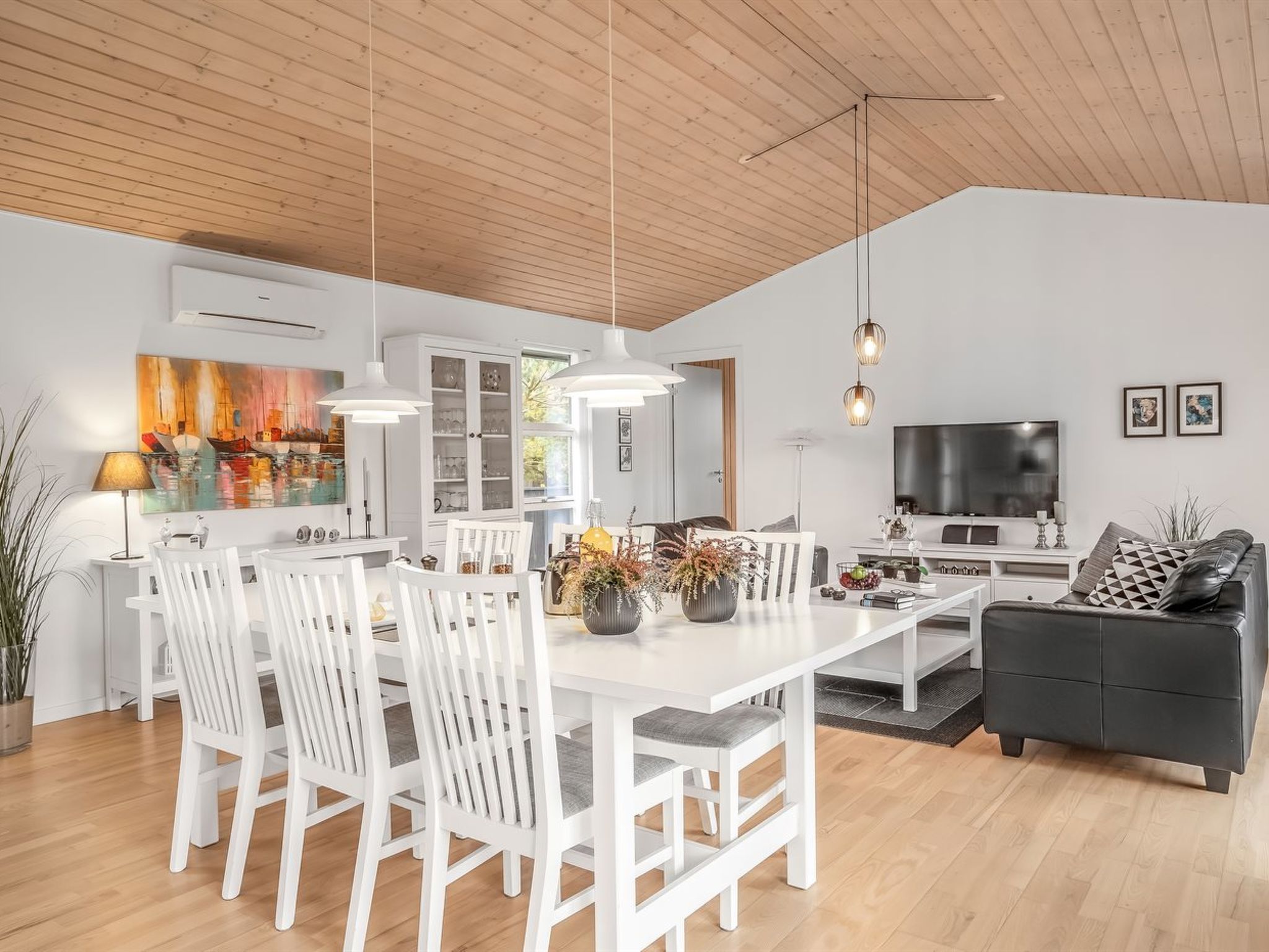 "Thure" - 1km from the sea - Inside