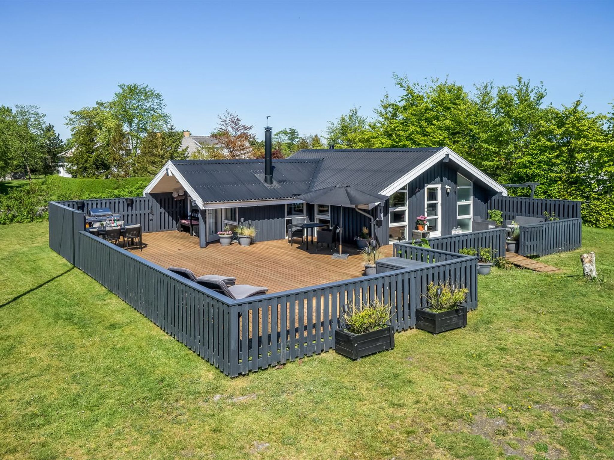 "Bryti" - 500m from the sea