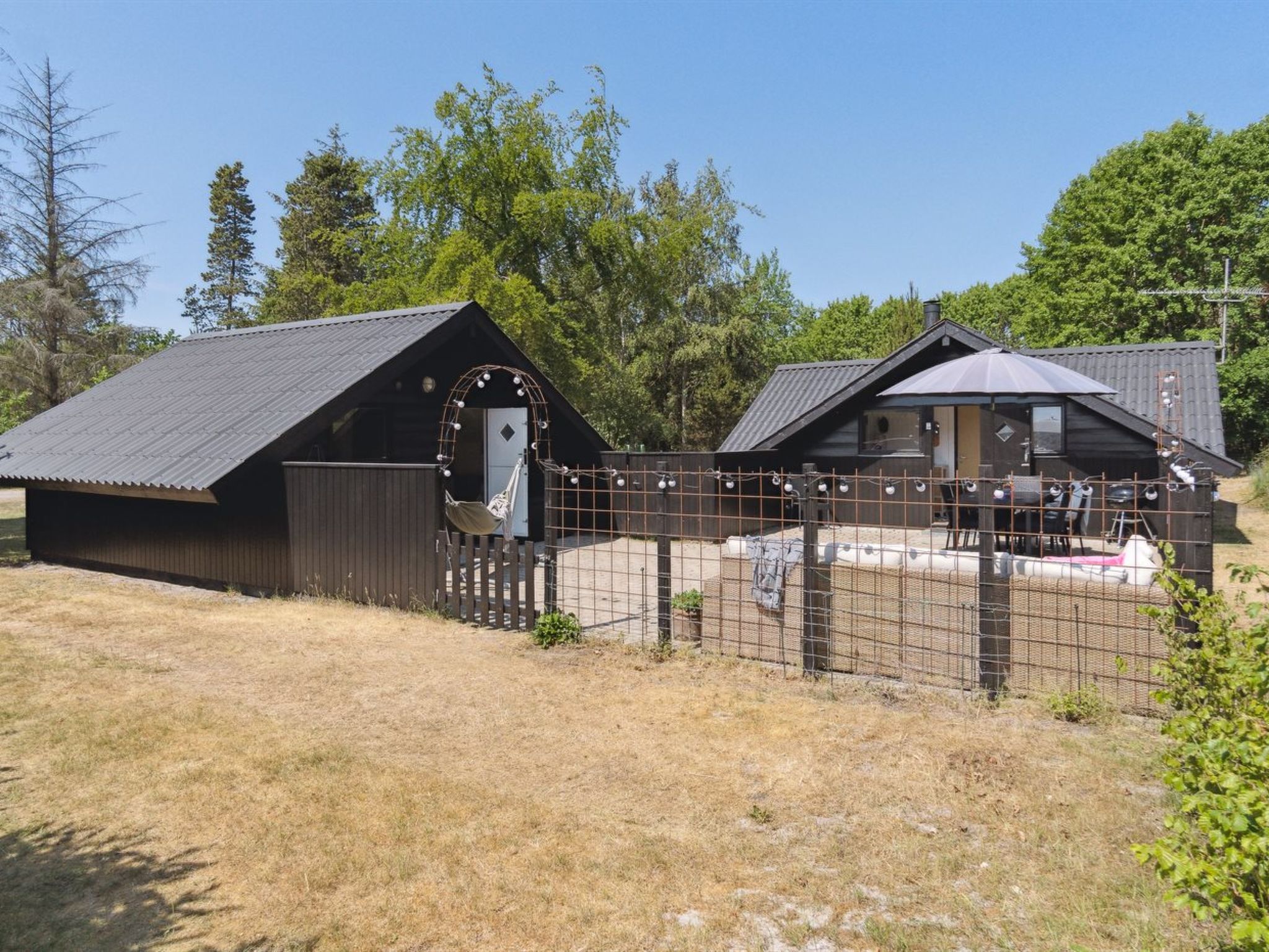 "Jahn" - 1.8km from the sea-Buiten