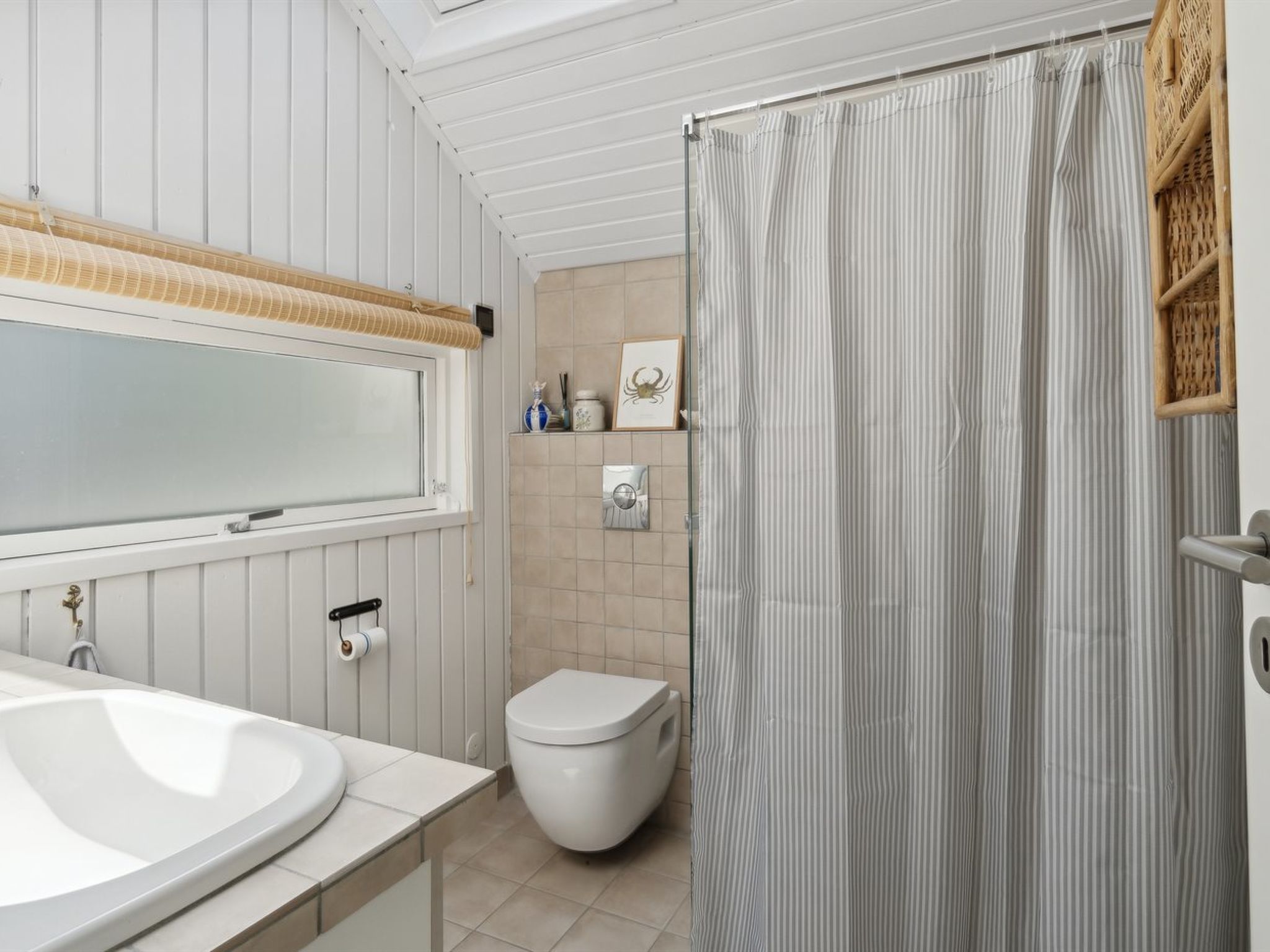 Photo of "Vivan" - 300m from the sea