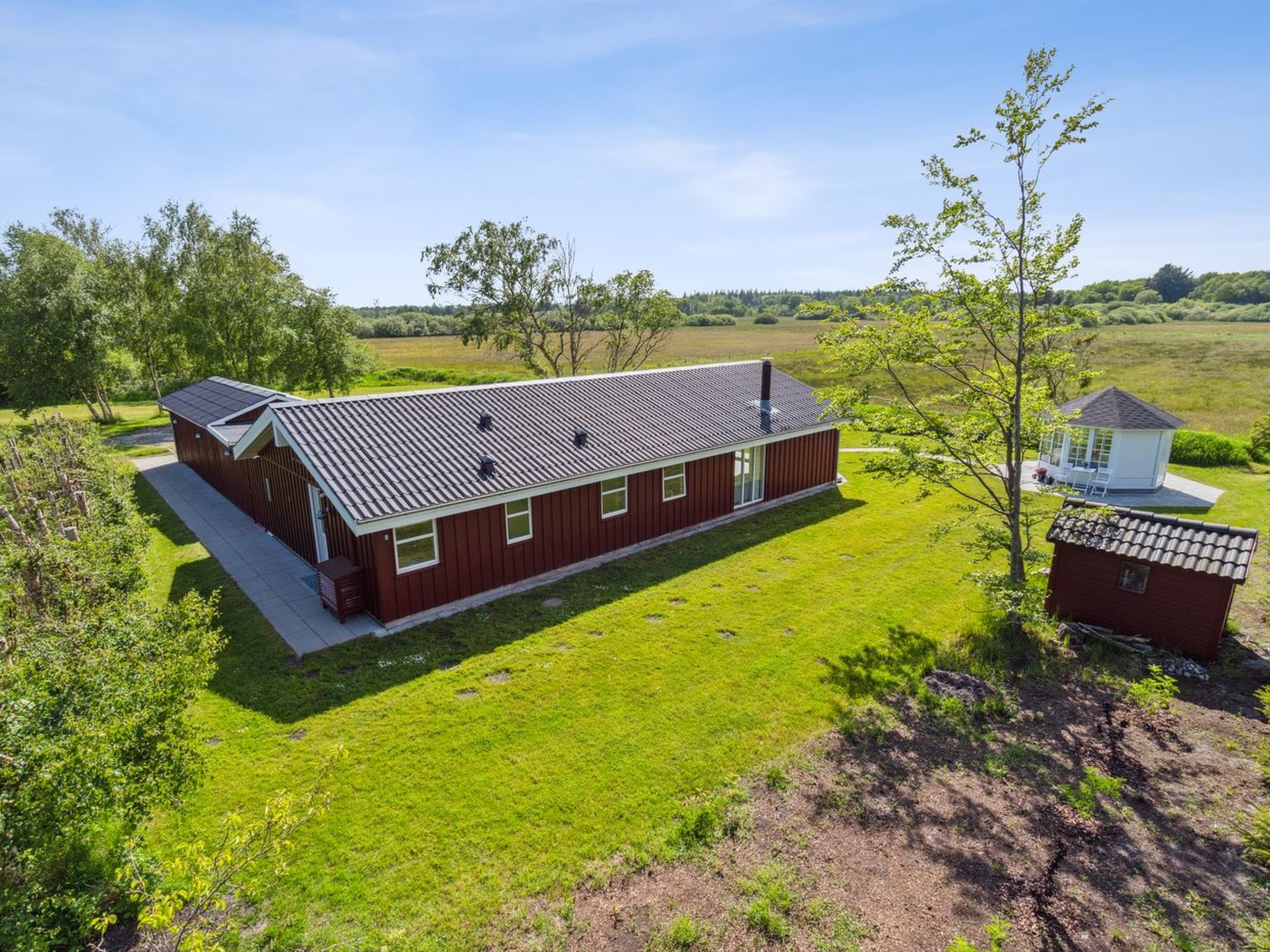 "Blondine" - 1.4km from the sea-Outside