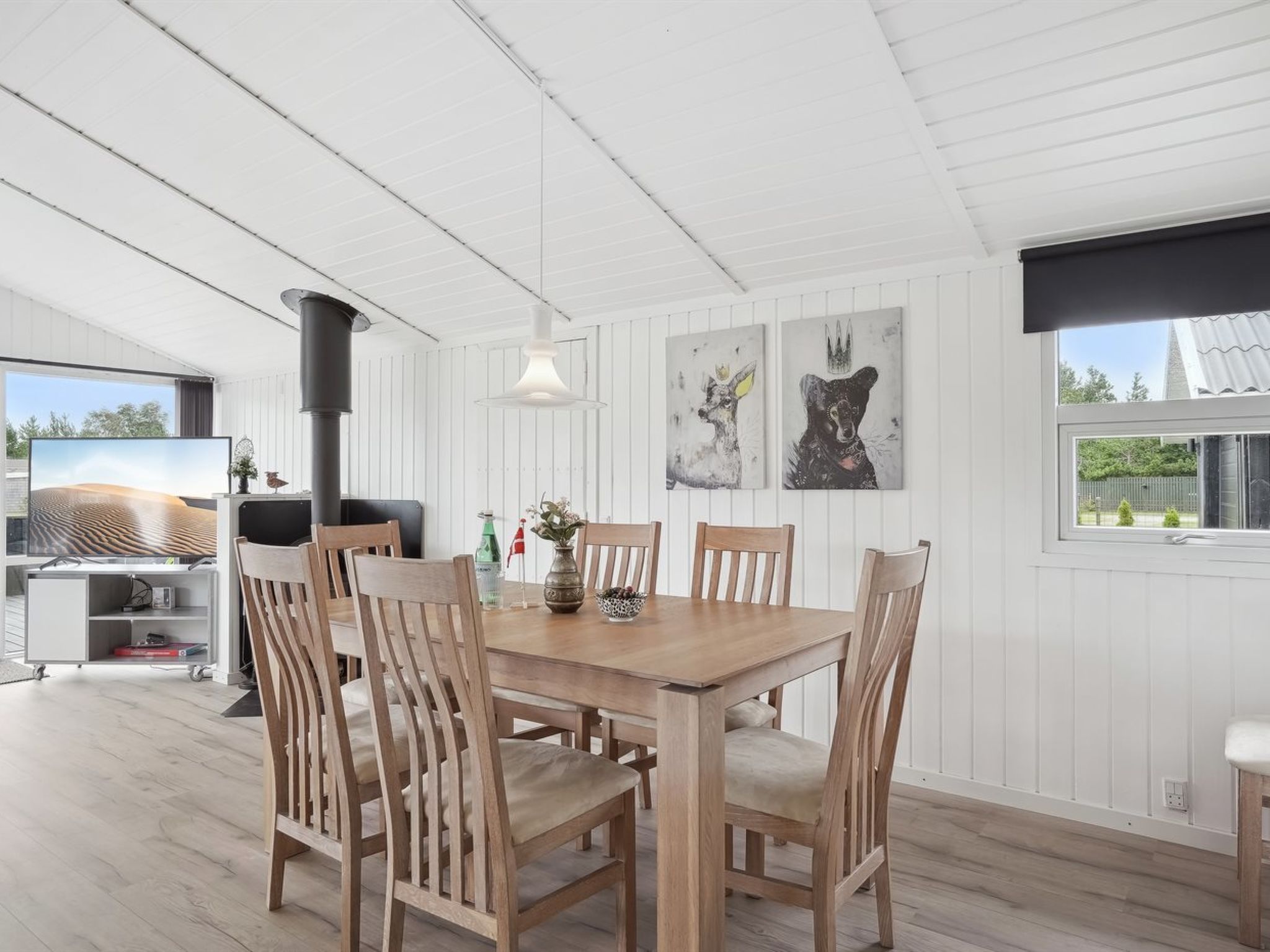 "Sylvi" - 750m from the sea