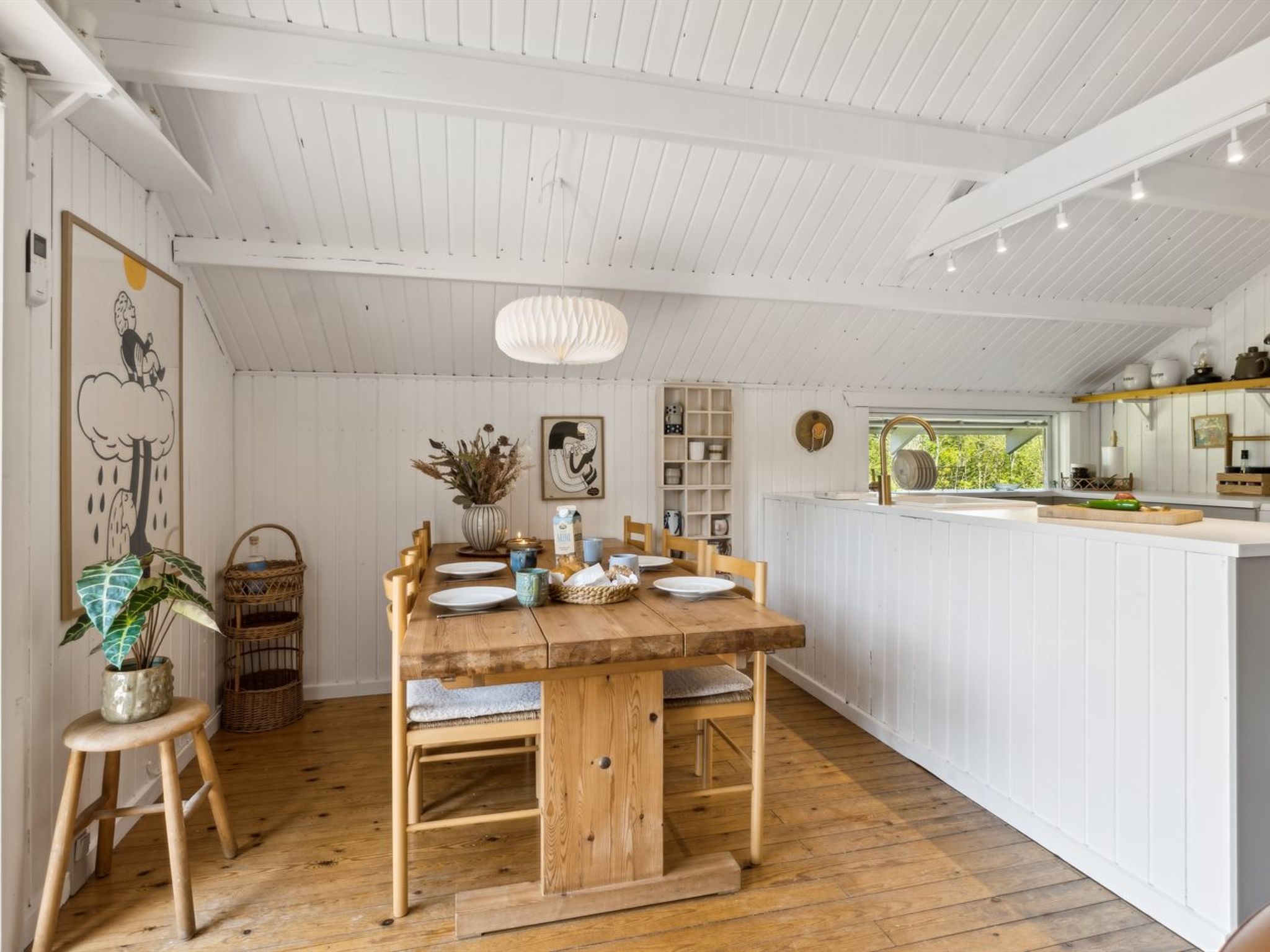 "Nayati" - 800m from the sea-Inside