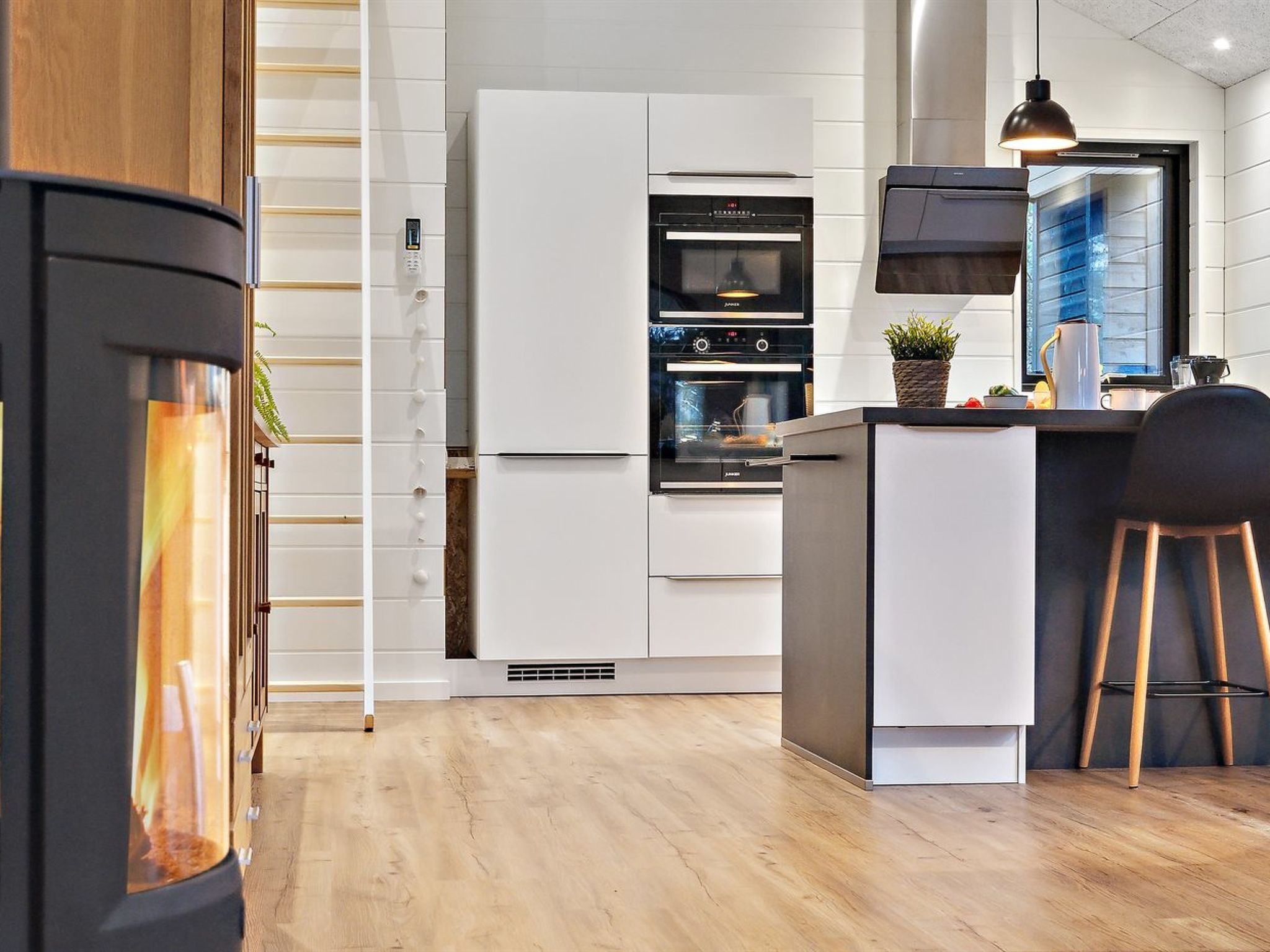 "Skakke" - 900m from the sea-Inside