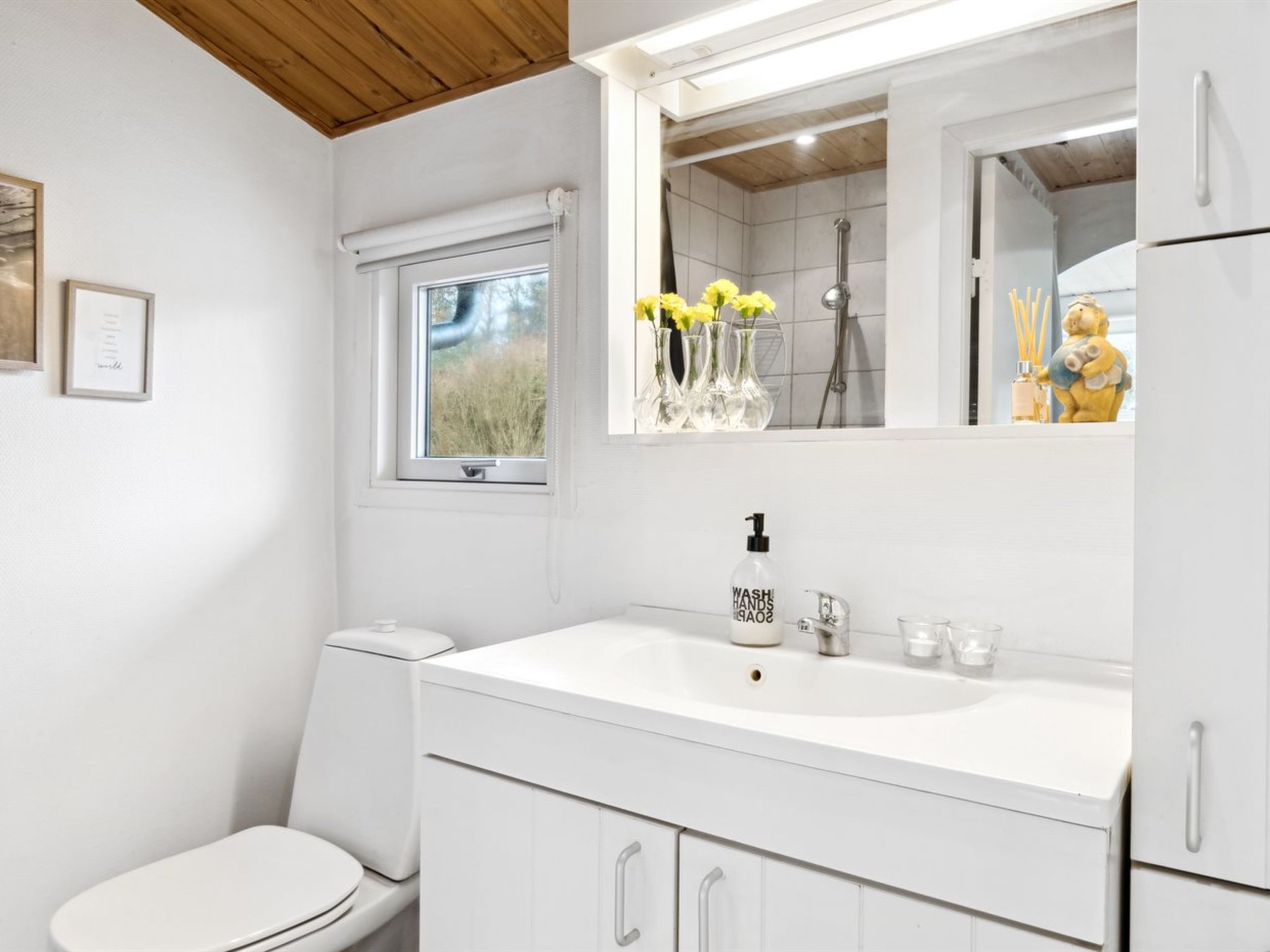 "Spurv" - 750m from the sea-Drinnen