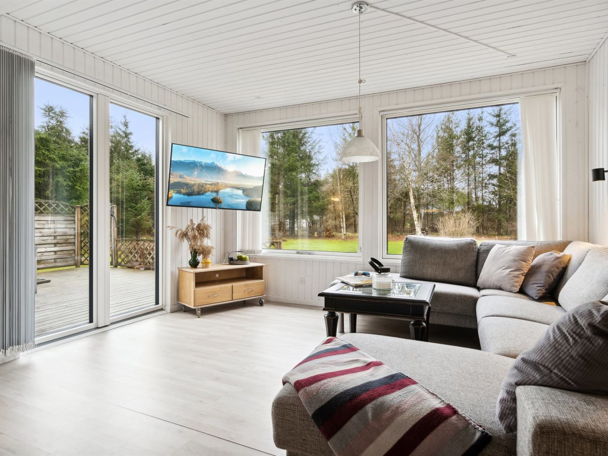 "Suvi" - 700m from the sea
