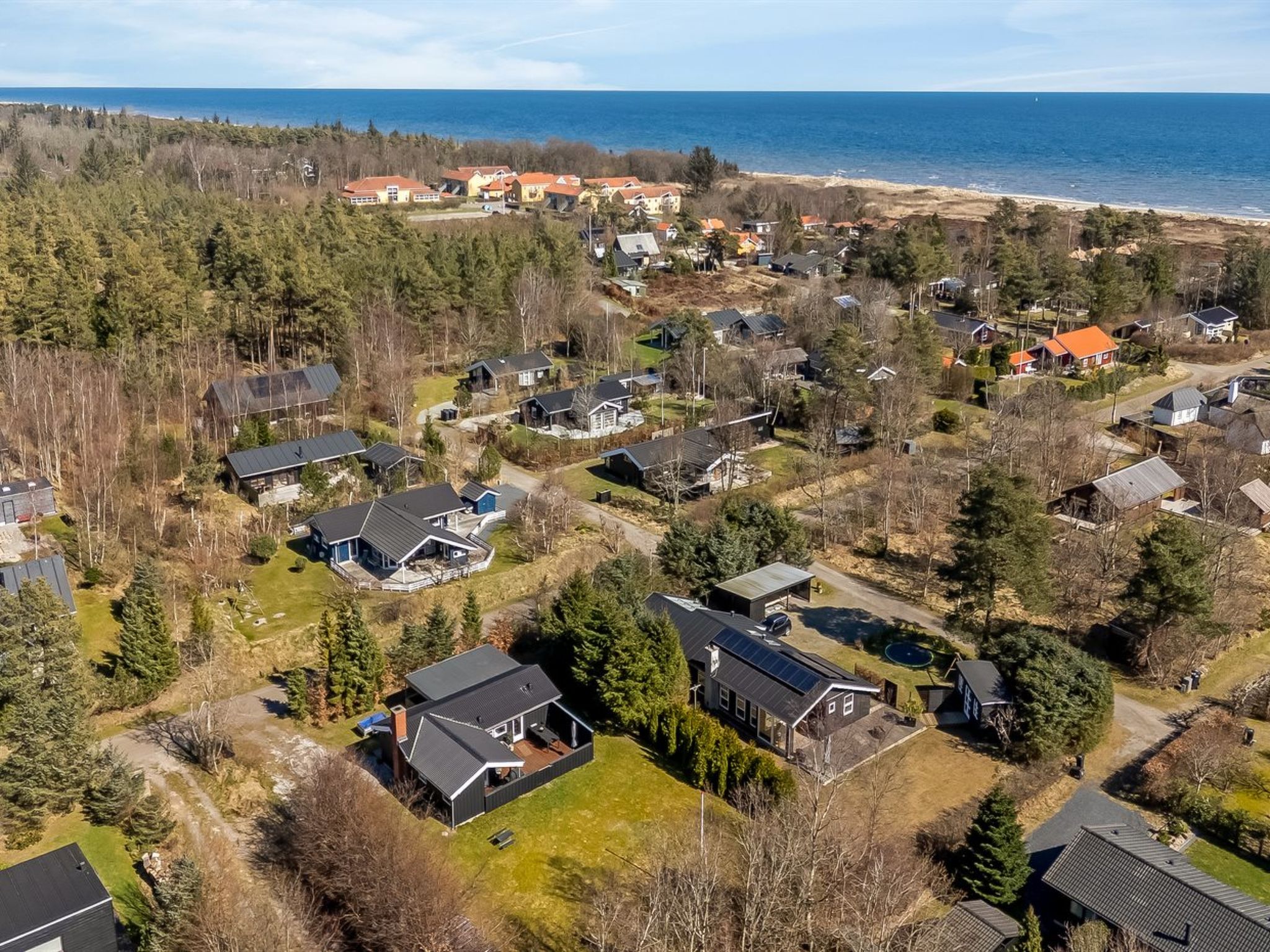 "Elnur" -  from the sea - Buiten