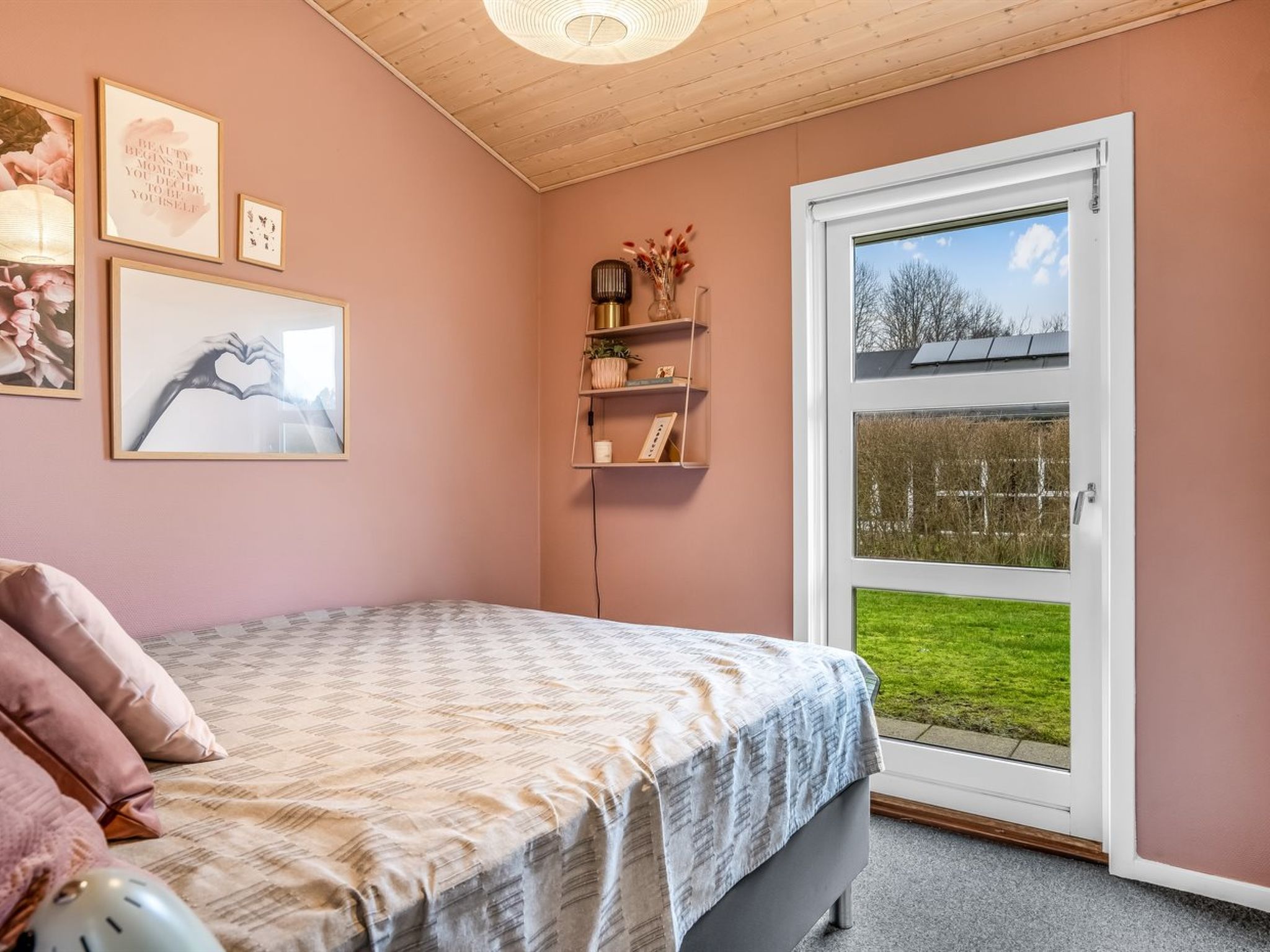 "Frederikka" - 1.9km from the sea - Binnen