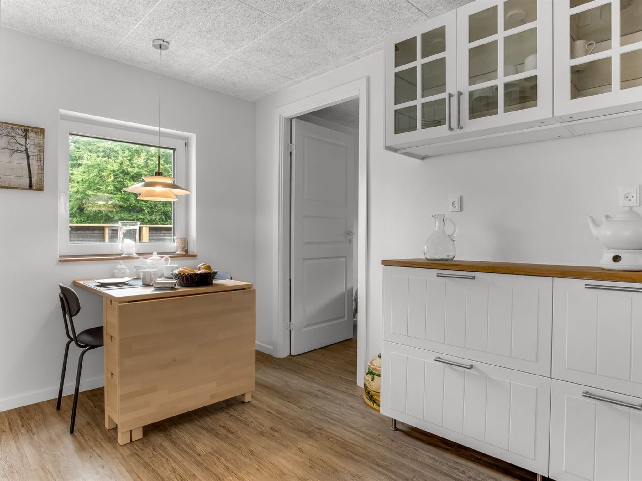 "Dorothea" -  from the sea-Drinnen