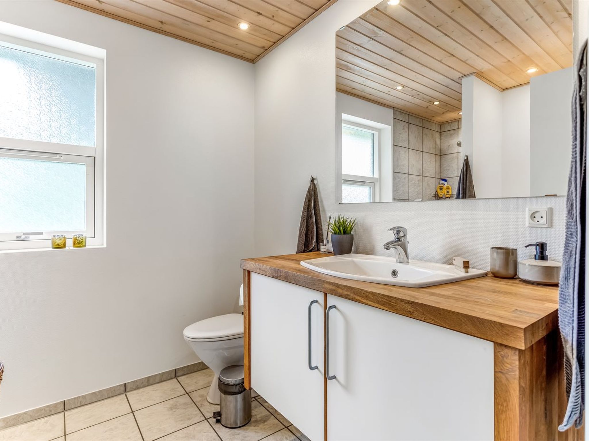 "Varpu" - 1.5km from the sea - Drinnen