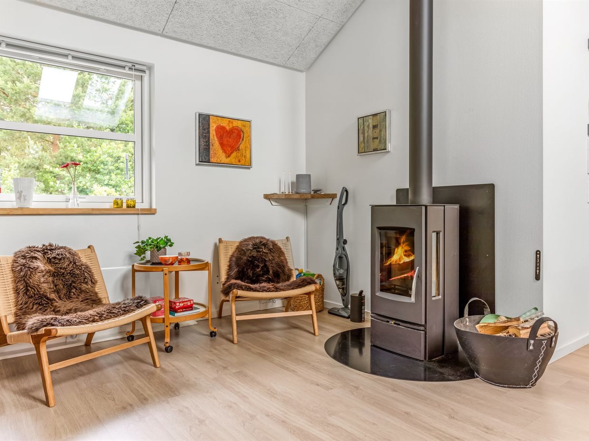 "Varpu" - 1.5km from the sea - Drinnen