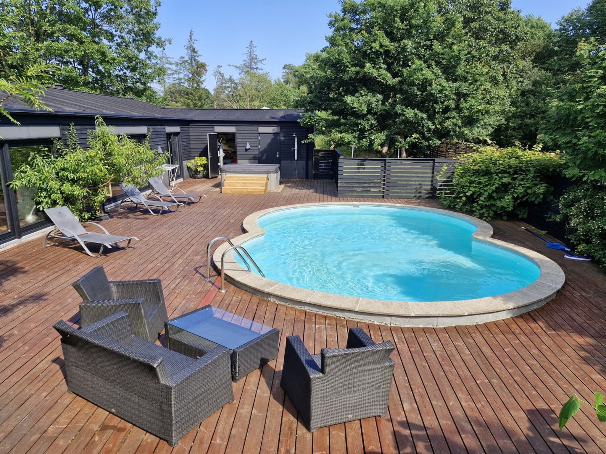 "Ejnarine" - 1.5km from the sea-Buiten