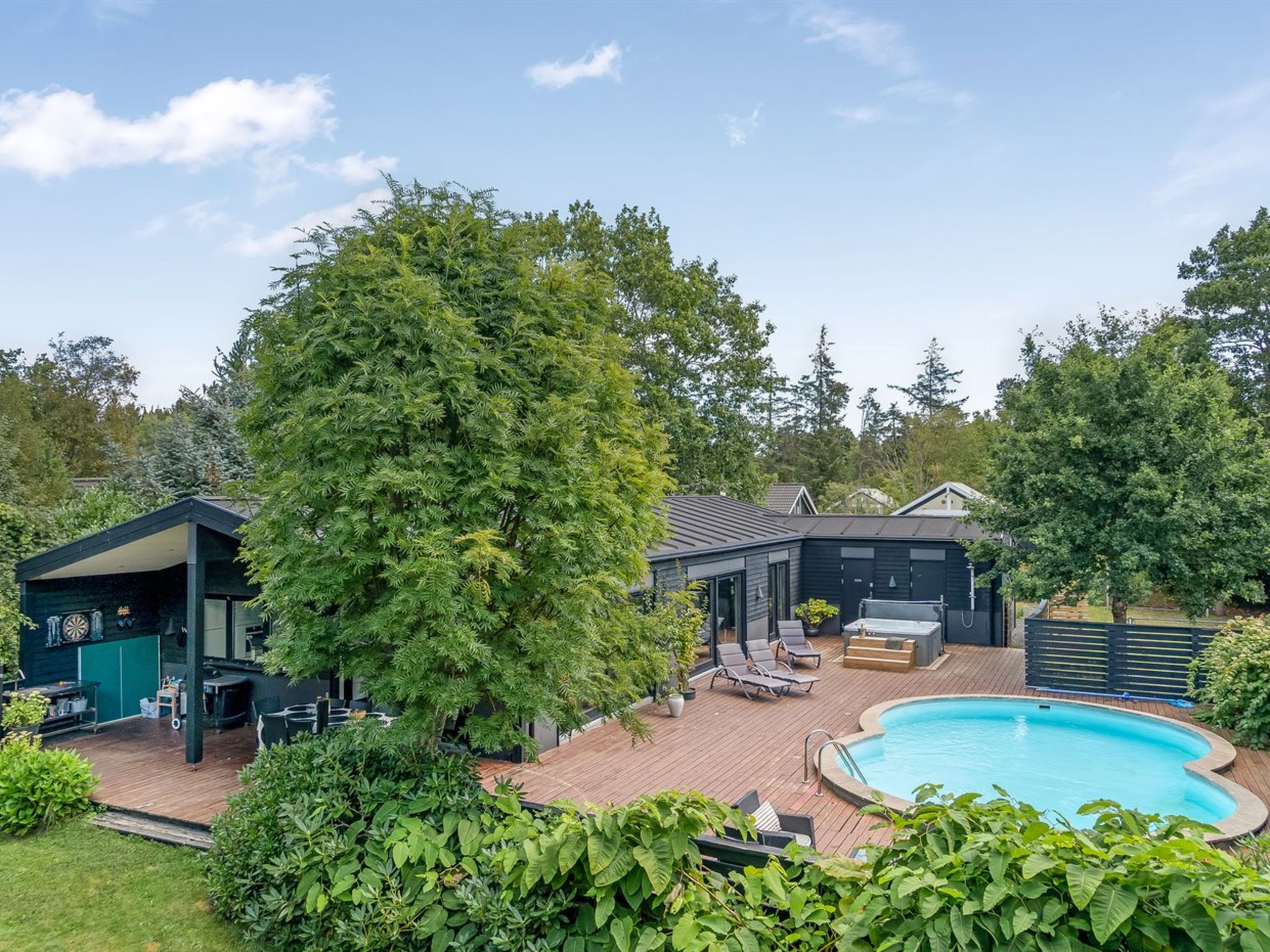 "Ejnarine" - 1.5km from the sea-Buiten