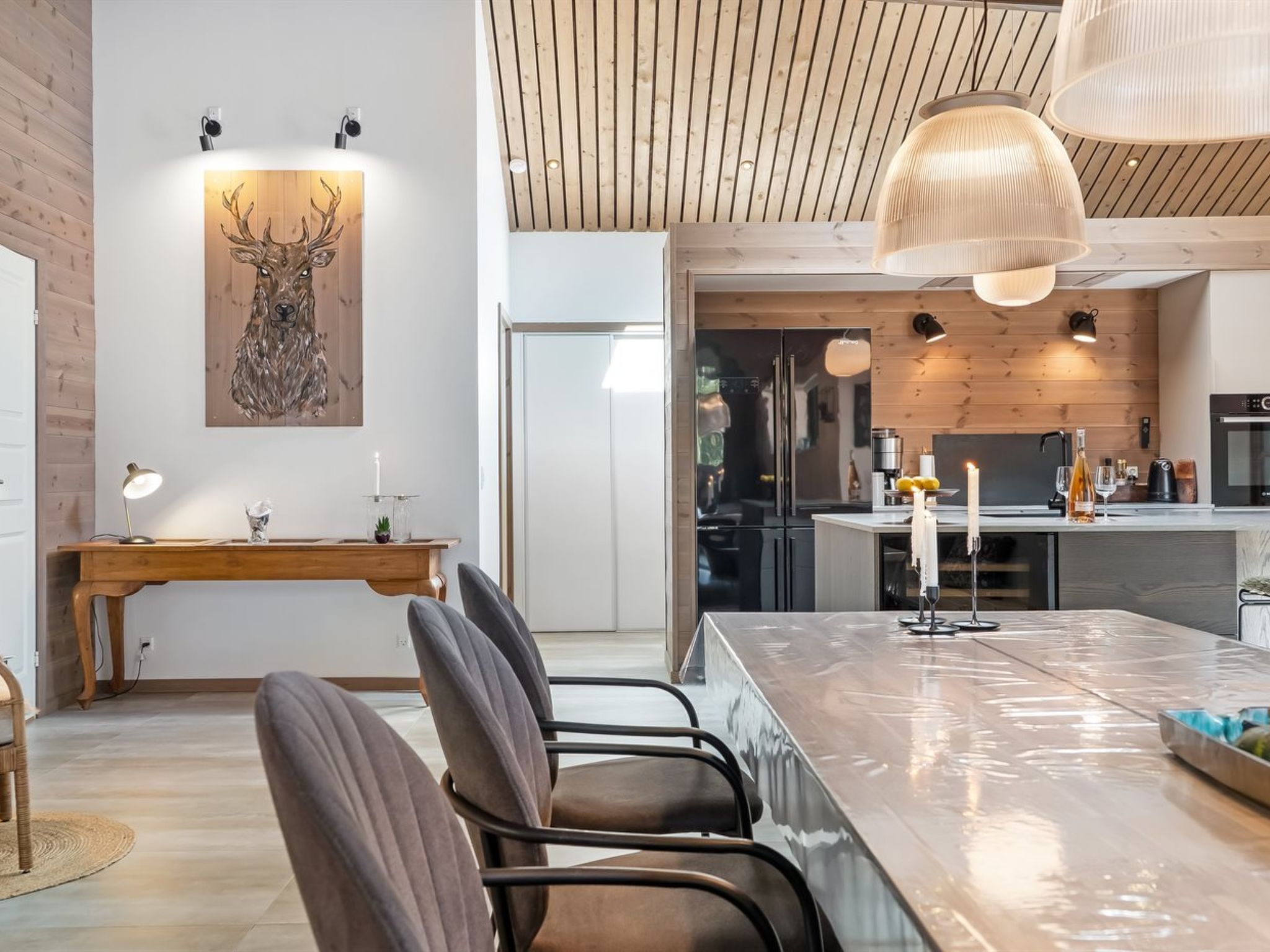 "Arbnora" -  from the sea-Binnen