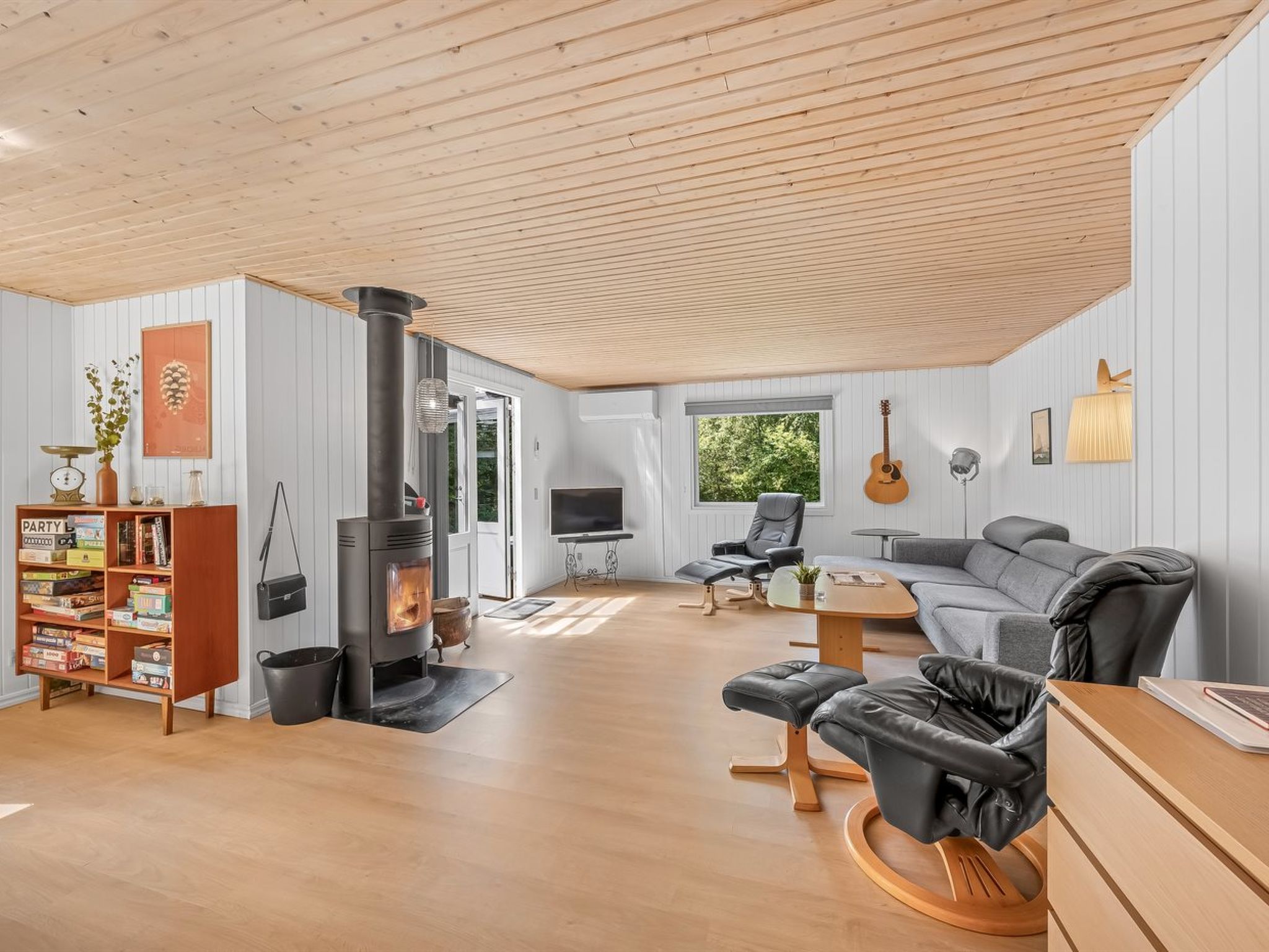 "Eine" -  from the sea-Binnen