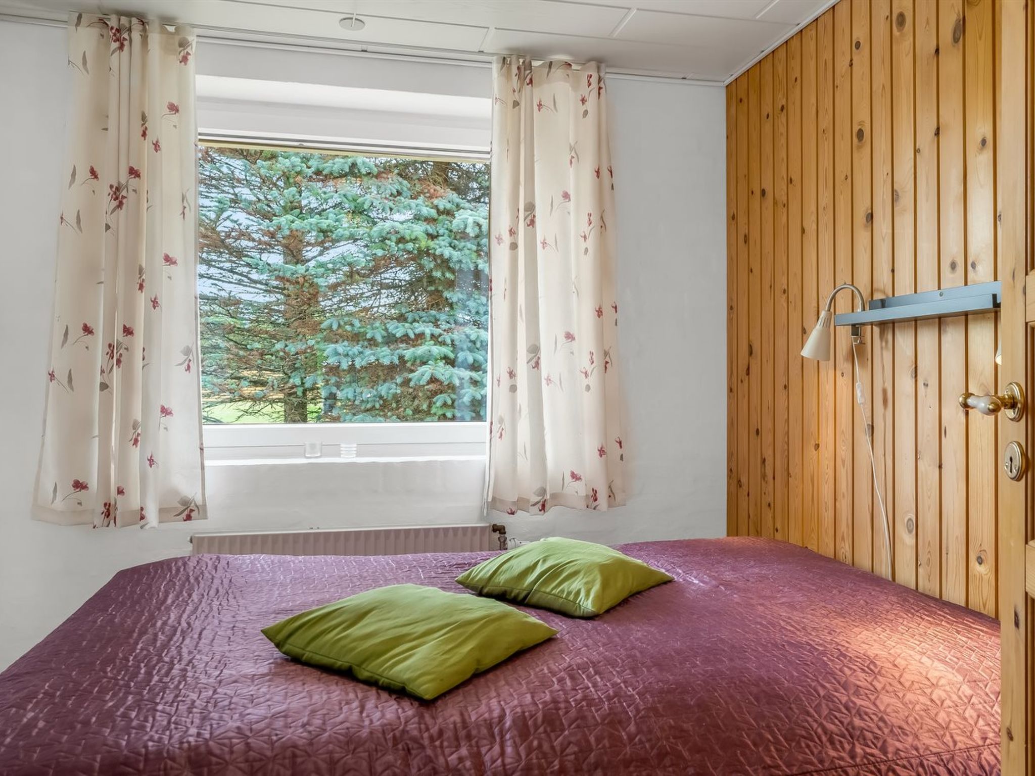 Photo of "Ebon" -  from the sea