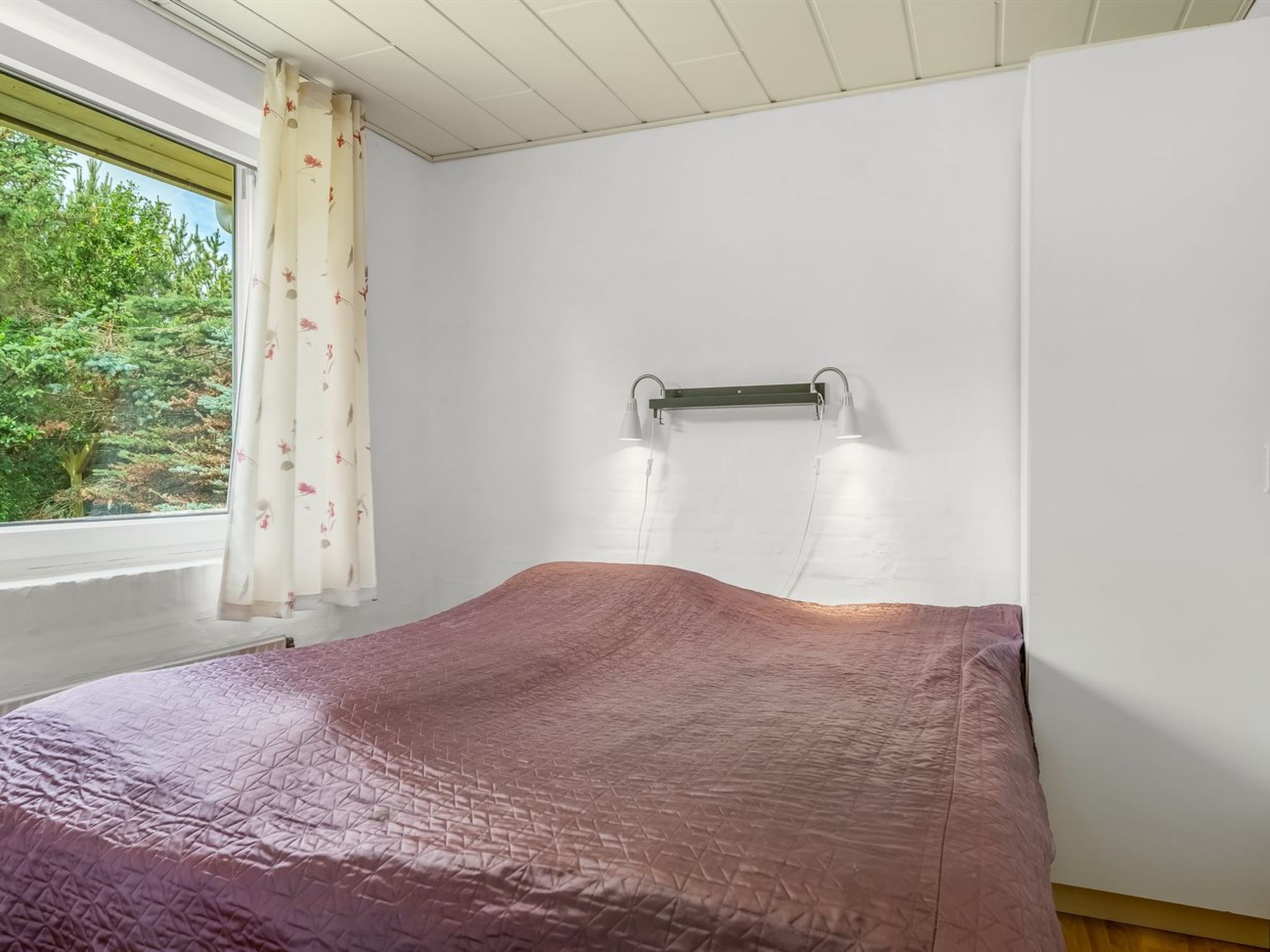 Photo of "Ebon" -  from the sea