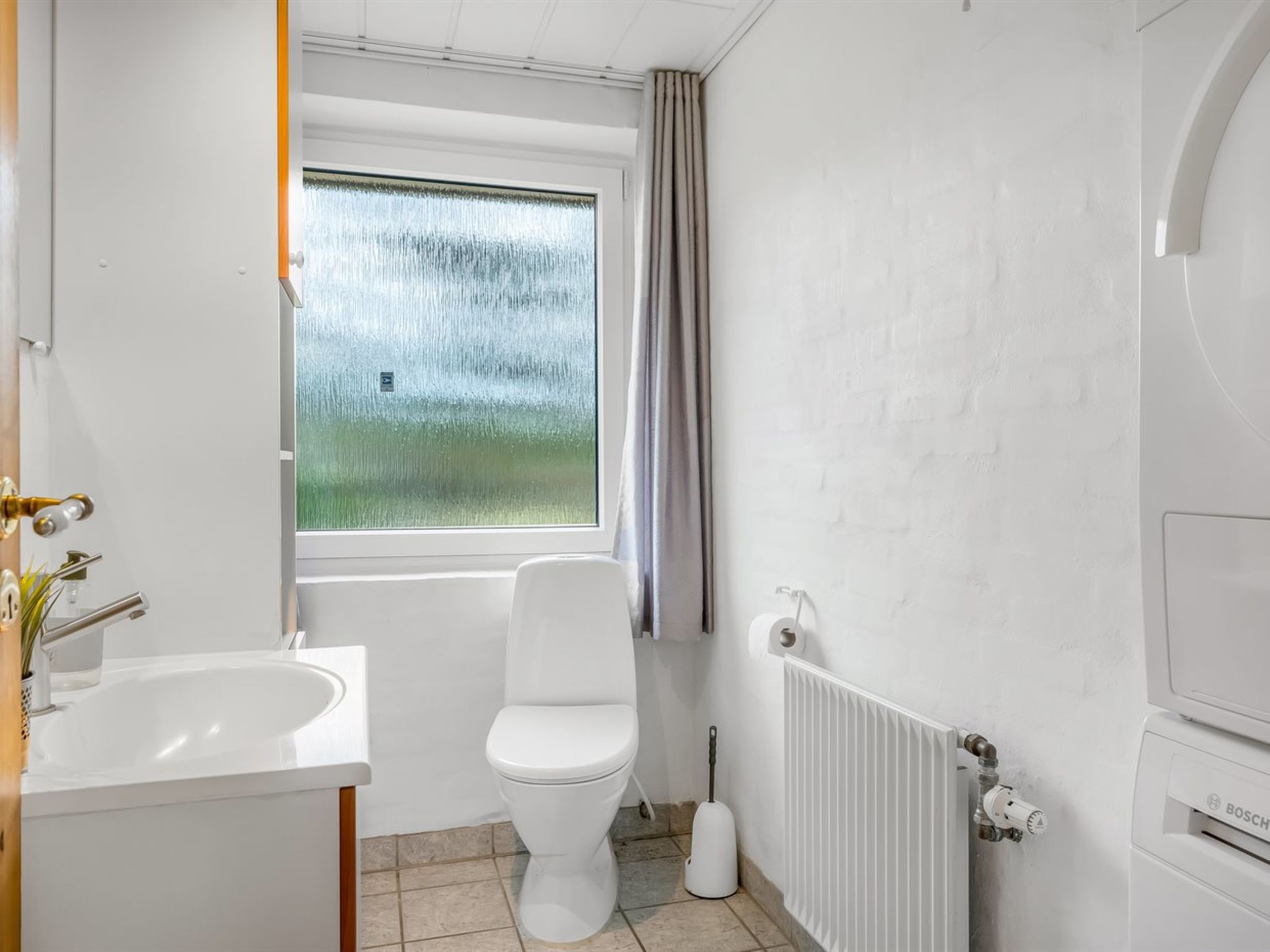 Photo of "Ebon" -  from the sea