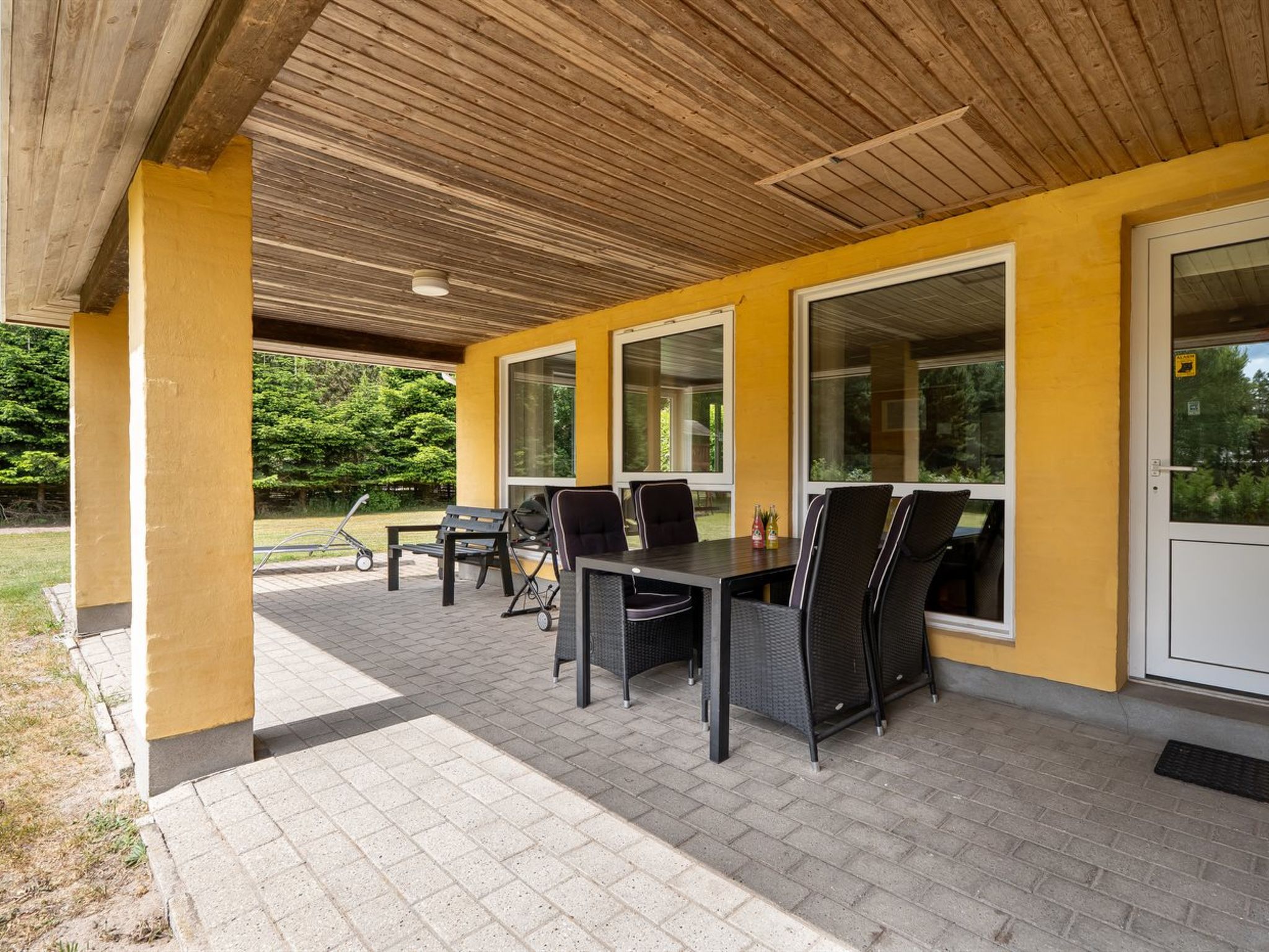 Photo of "Ebon" -  from the sea