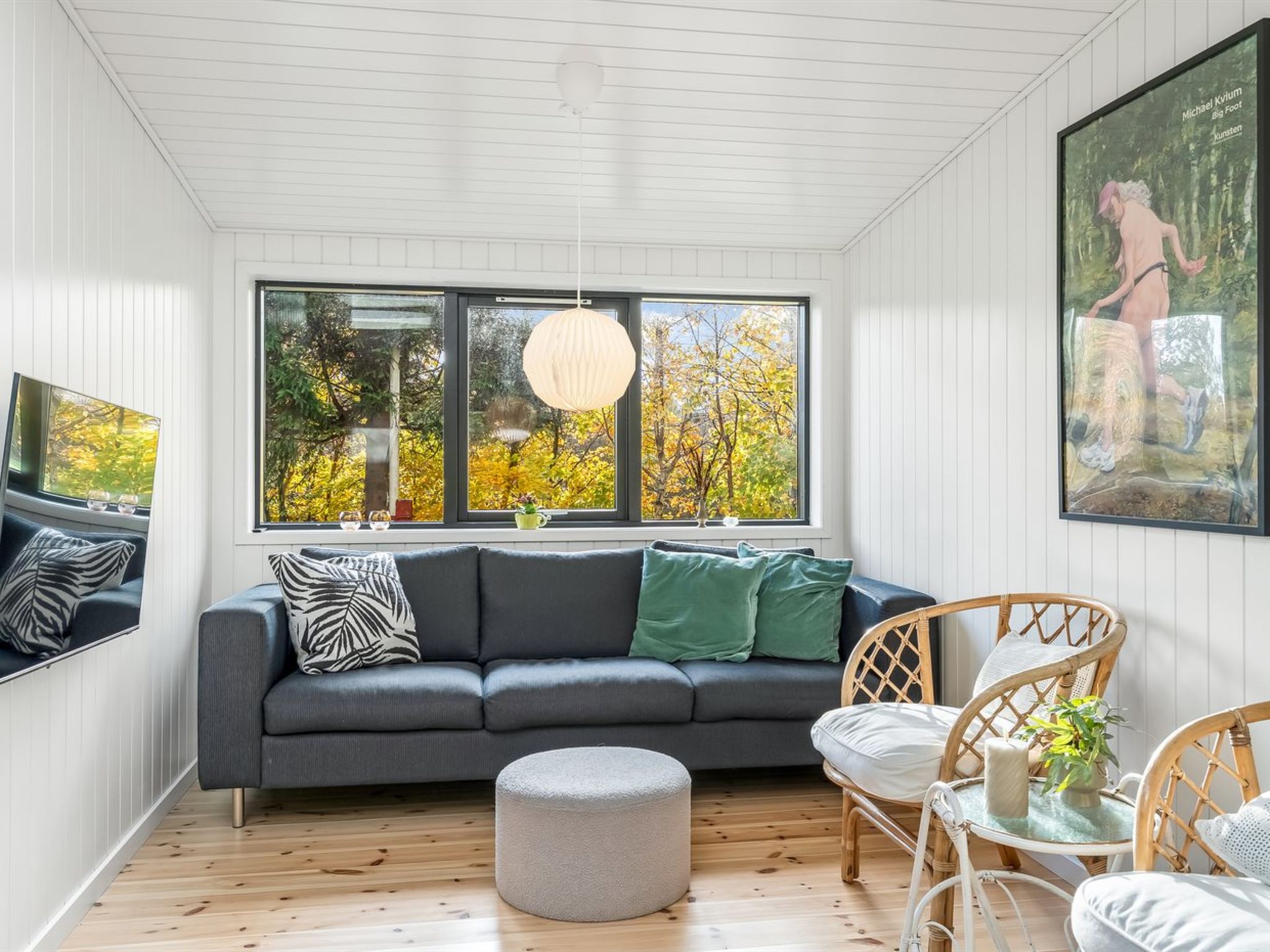 "Sofija" -  from the sea-Drinnen