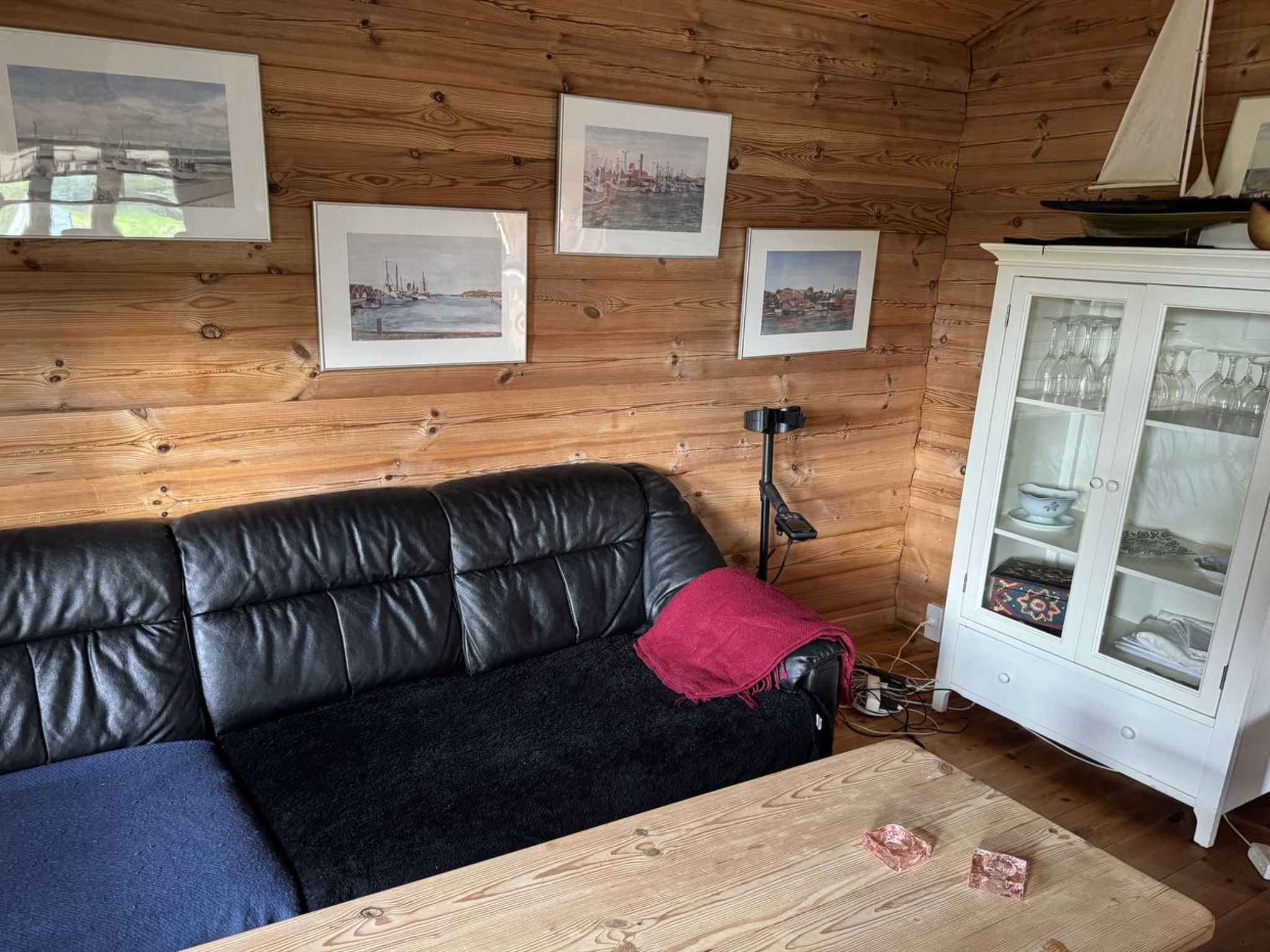 "Hakon" - 1km from the sea-Drinnen