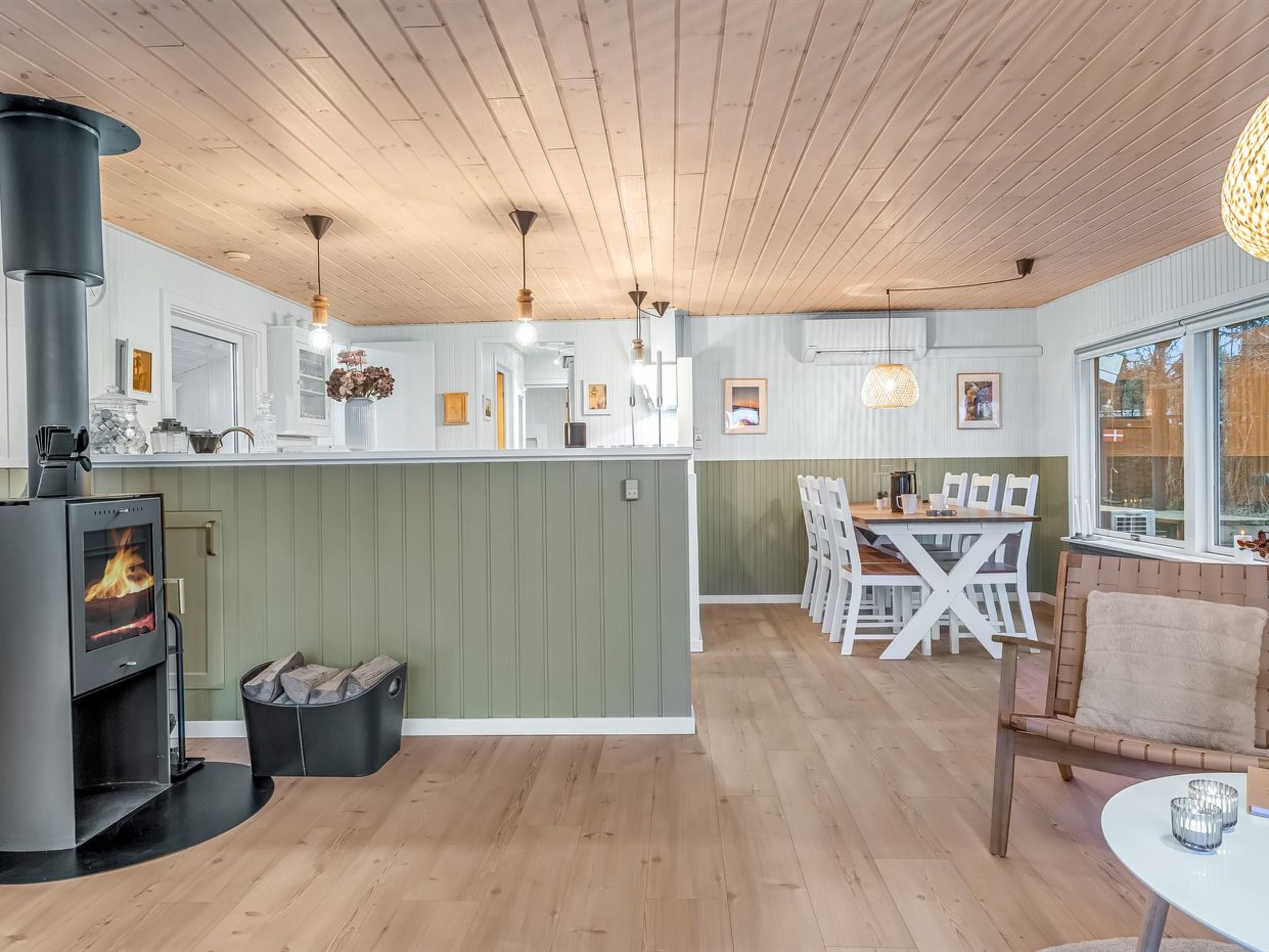 "Felicia" -  from the sea