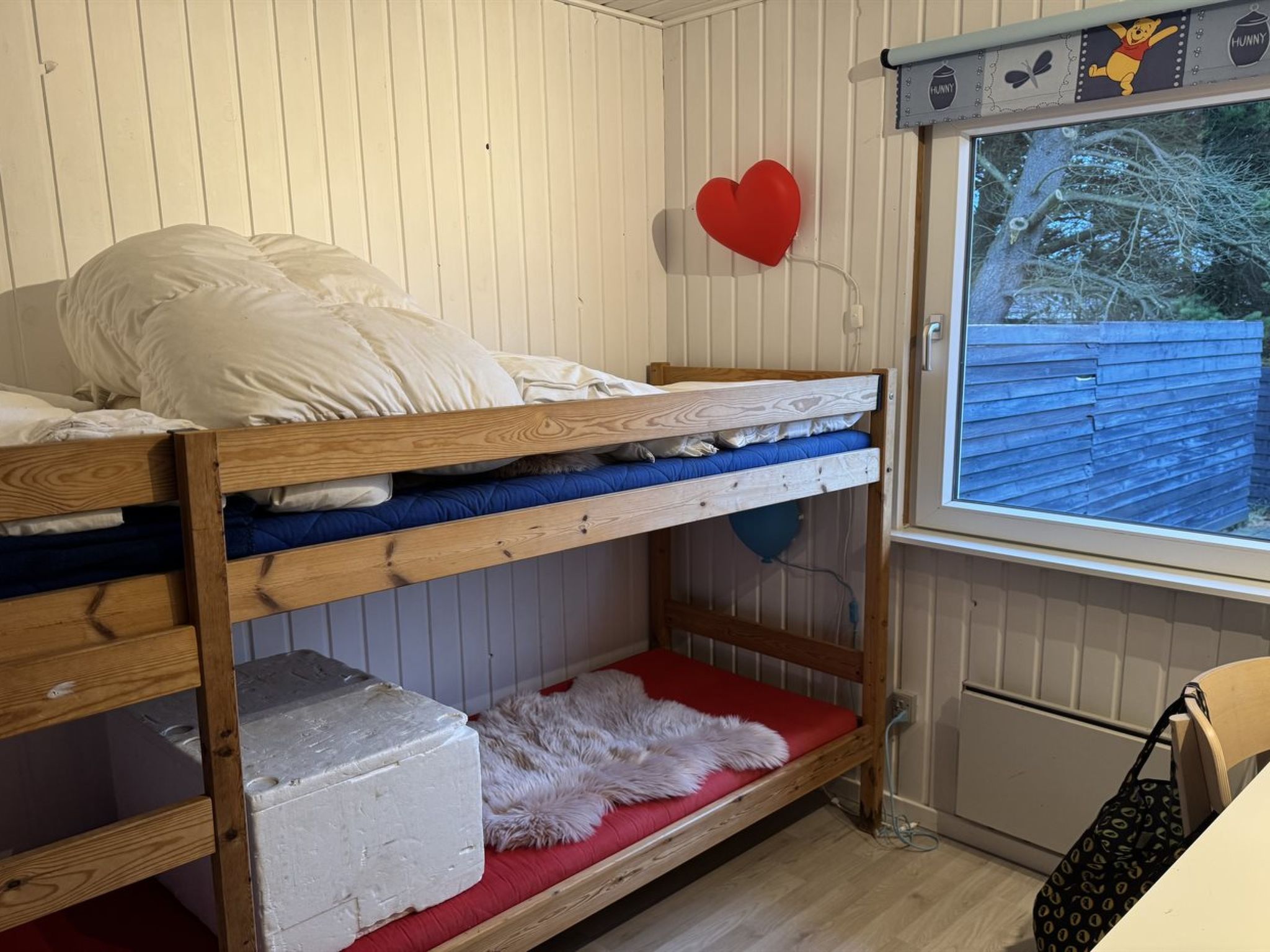 "Floora" -  from the sea-Binnen