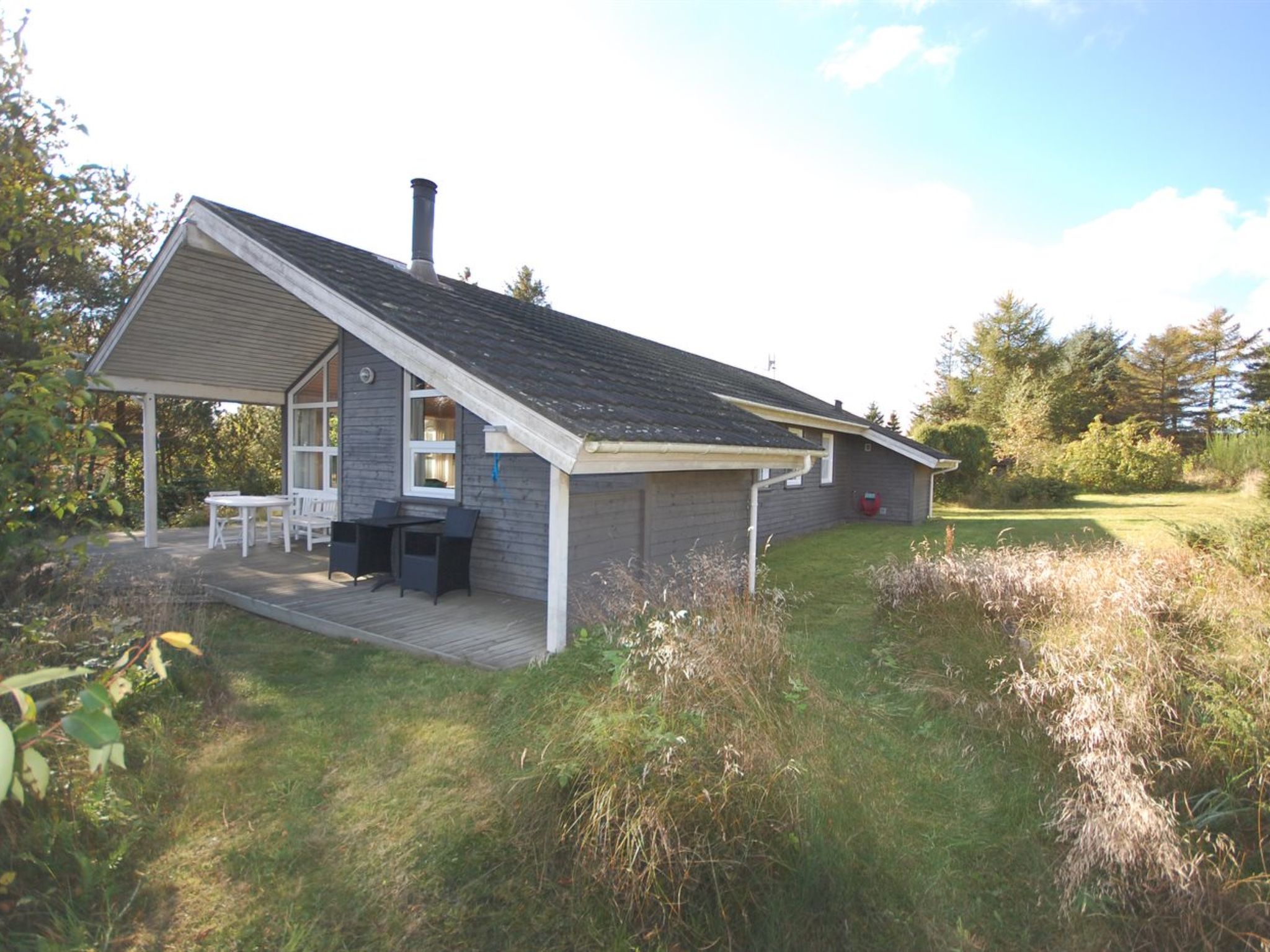 "Jaakob" - 4km from the sea - Buiten