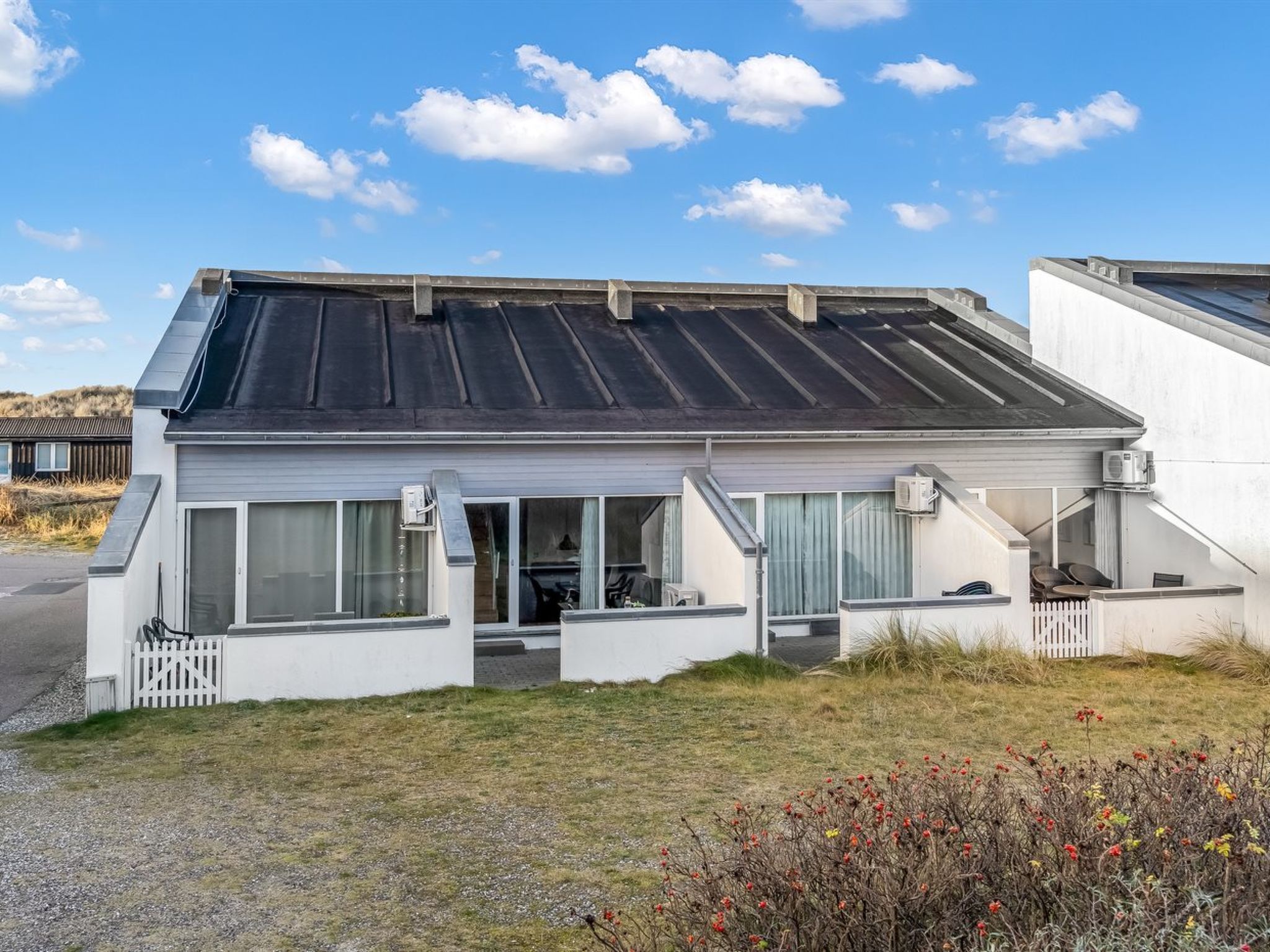 "Edisa" - 50m from the sea - Buiten