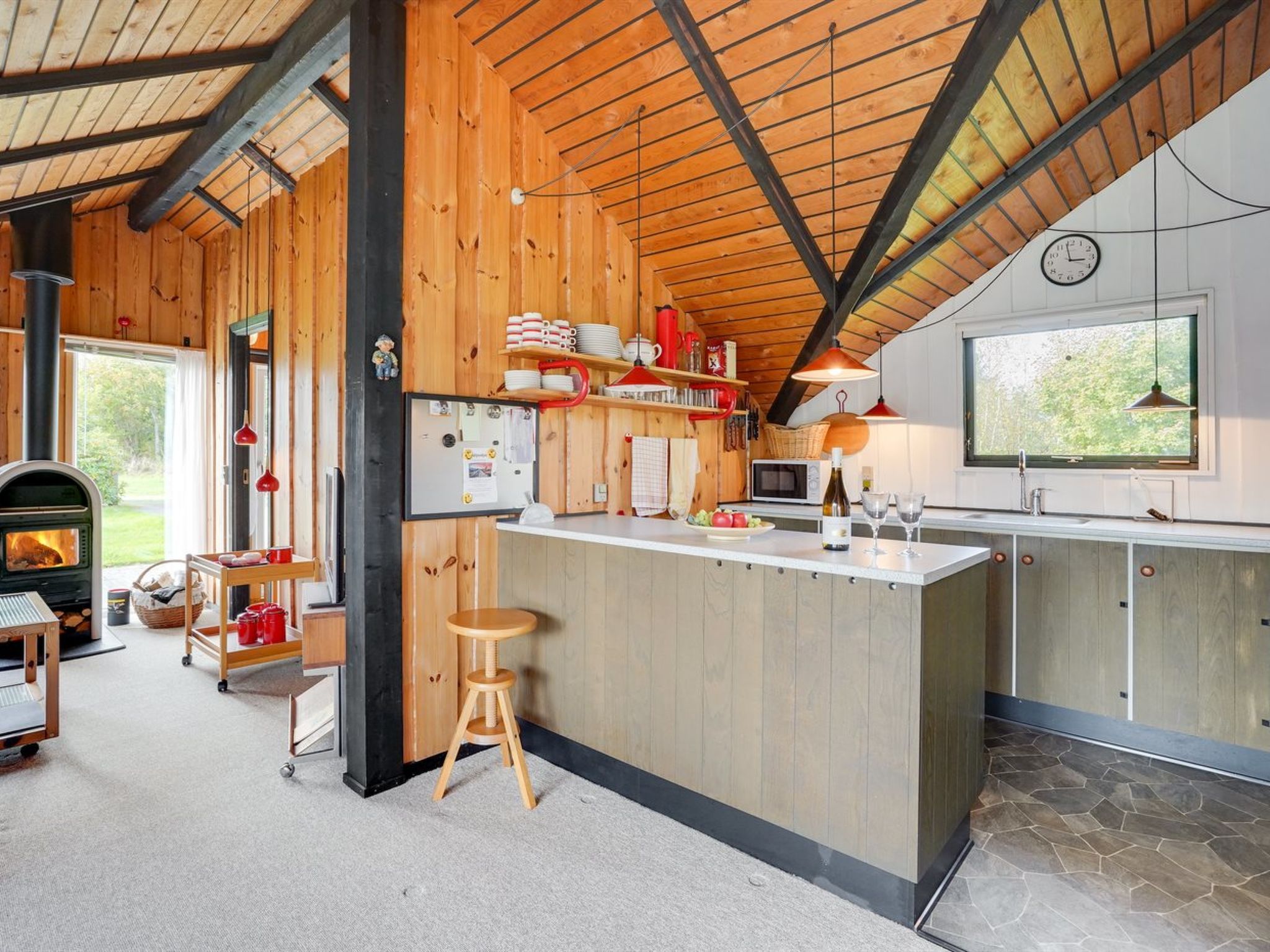"Tenho" - 4.4km from the sea - Inside