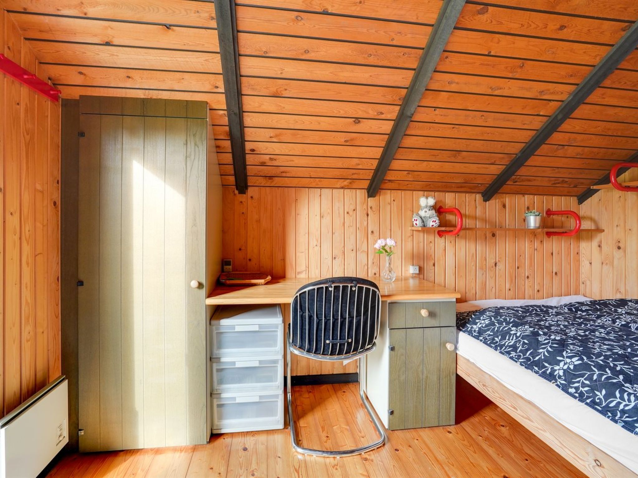 "Tenho" - 4.4km from the sea - Inside