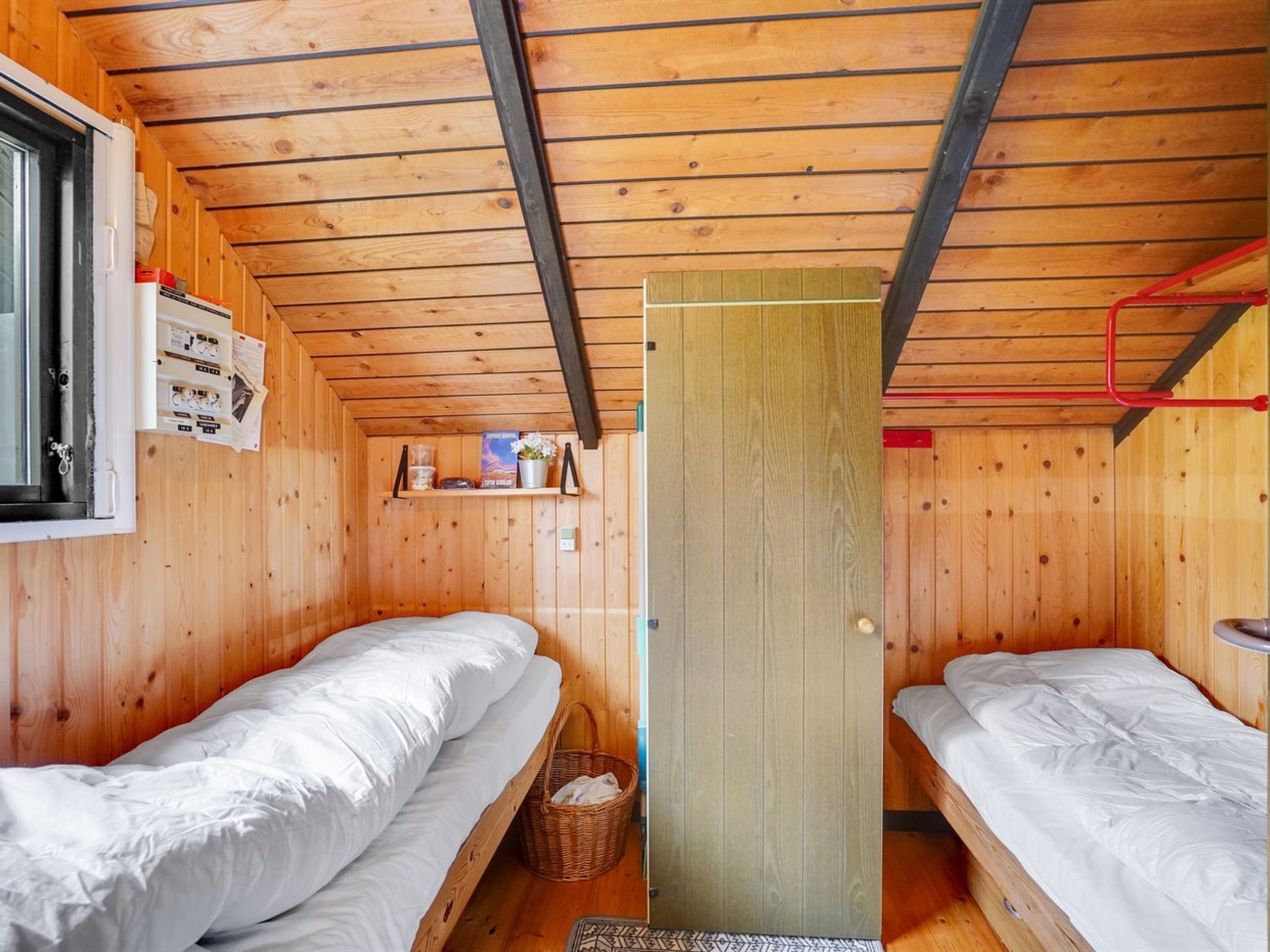 "Tenho" - 4.4km from the sea - Inside