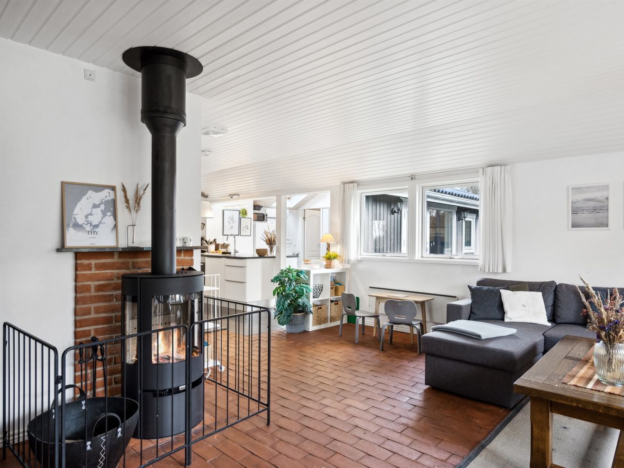 "Hermand" - 3.5km from the sea