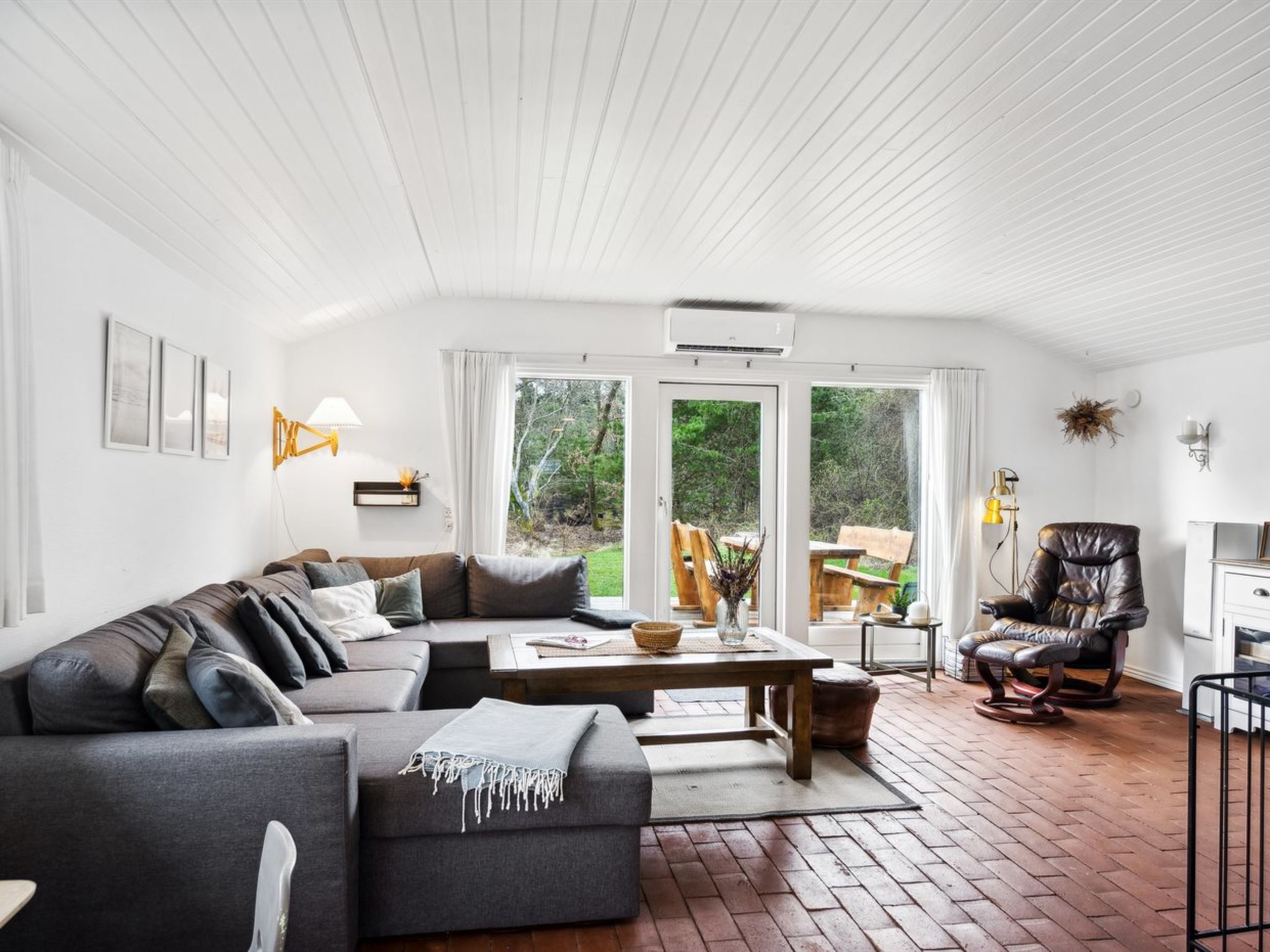 "Hermand" - 3.5km from the sea - Inside