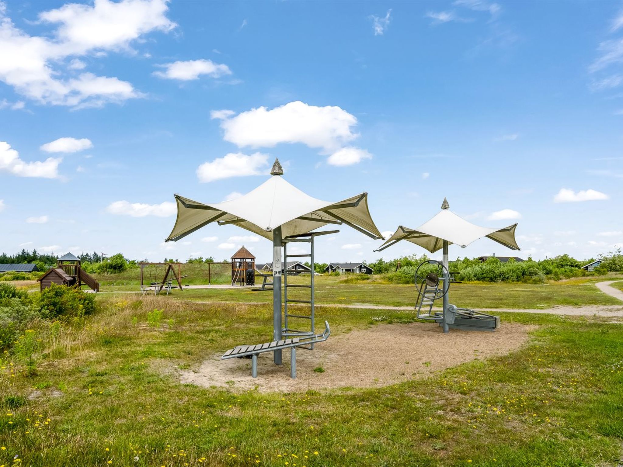"Lissi" - 3.5km from the sea