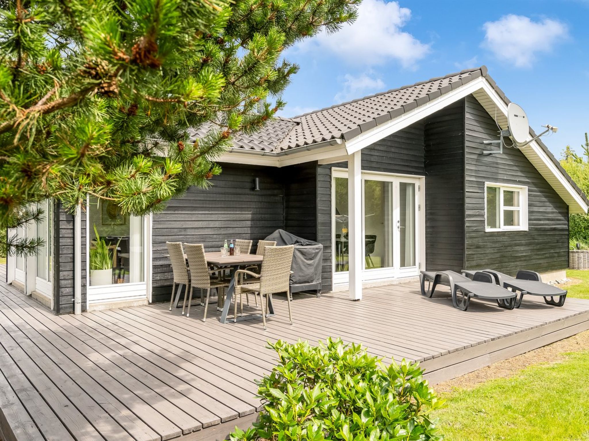 "Lissi" - 3.5km from the sea - Buiten