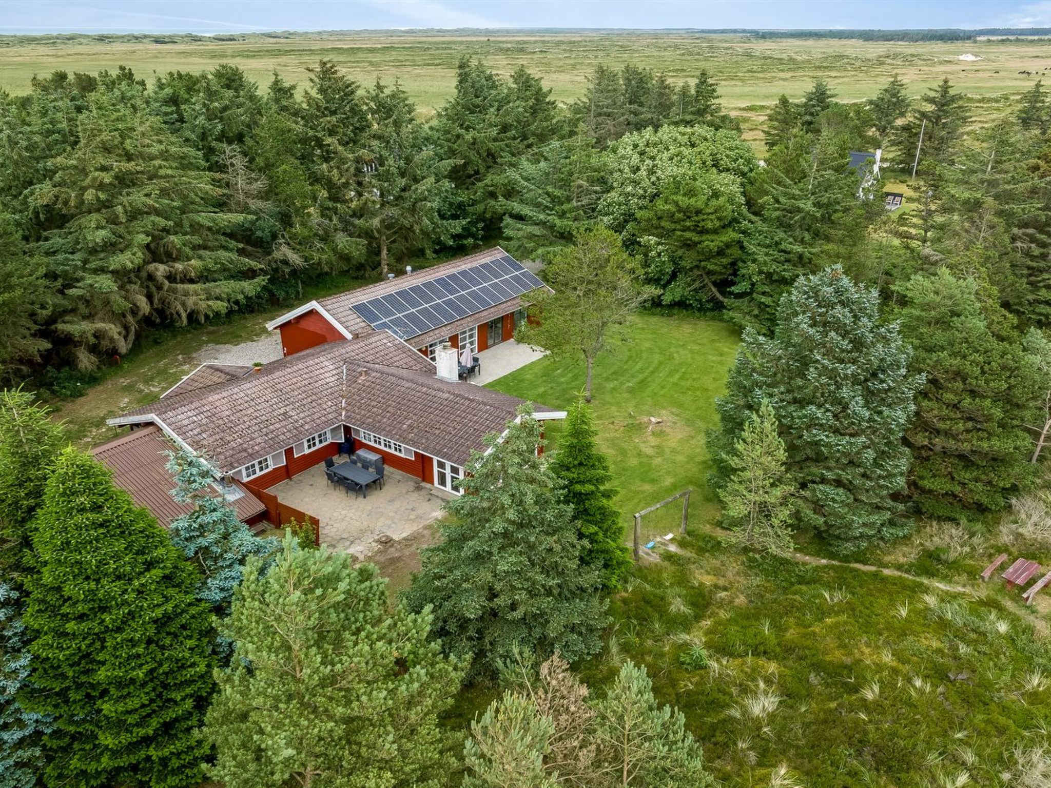 "Aisling" - 700m from the sea - Buiten