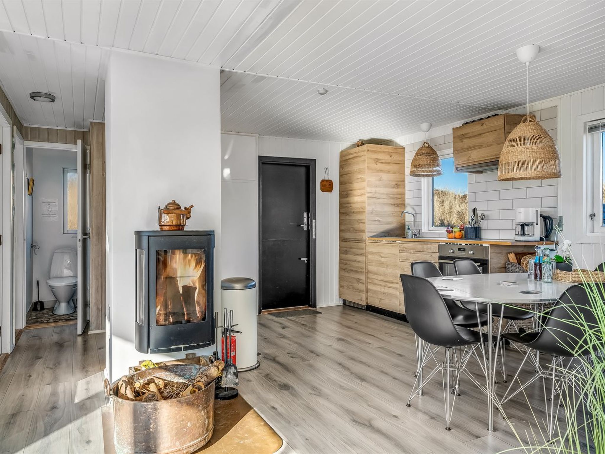 "Alrike" - 200m from the sea-Inside