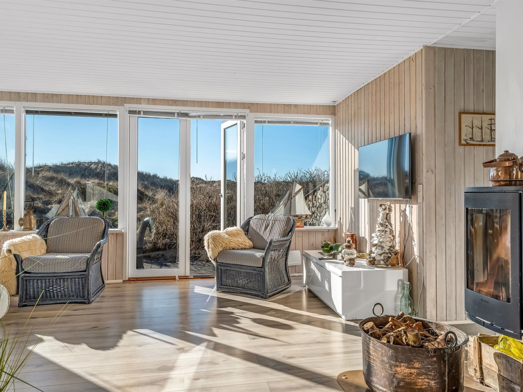 "Alrike" - 200m from the sea-Inside