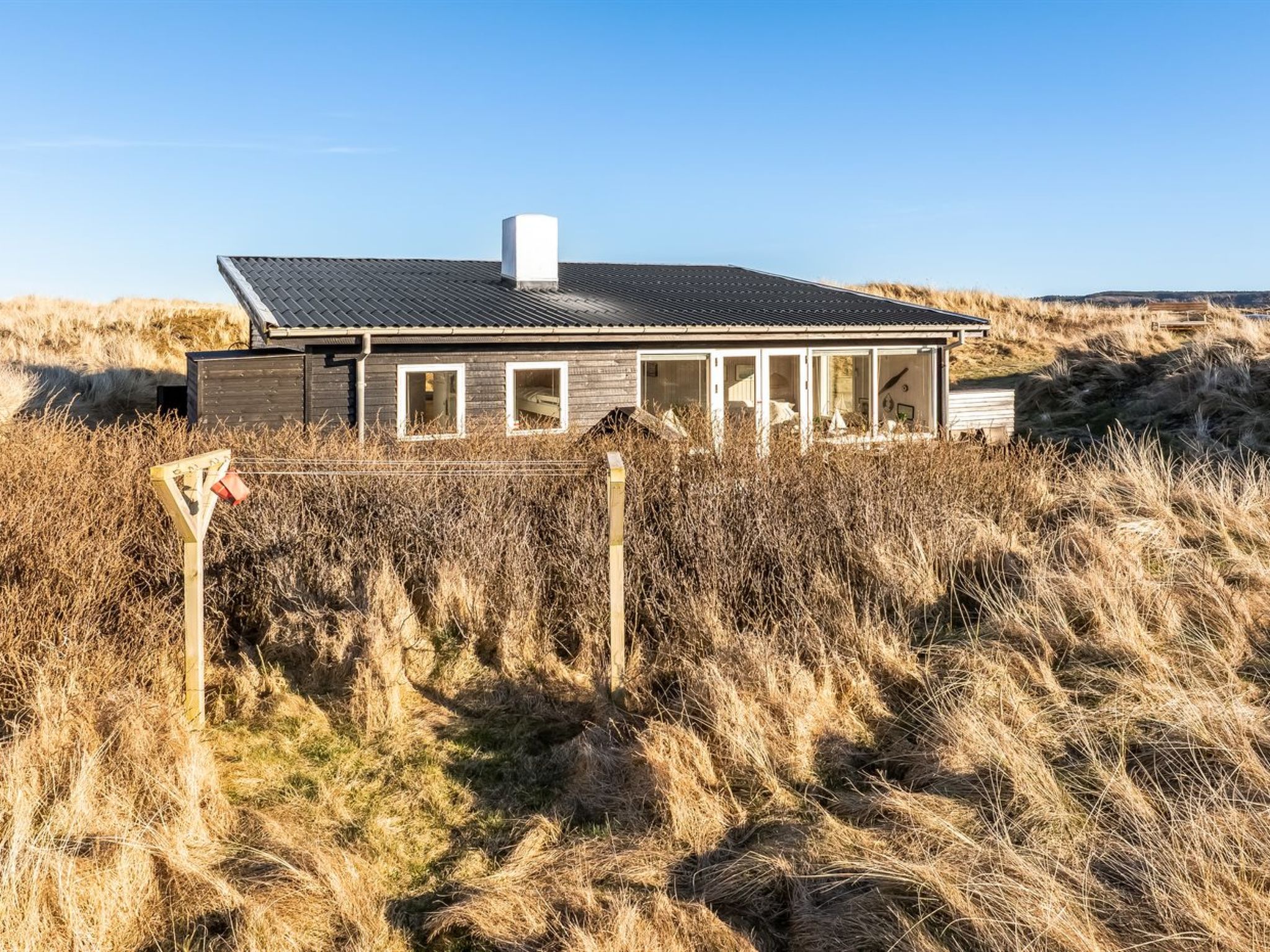 "Alrike" - 200m from the sea - Buiten