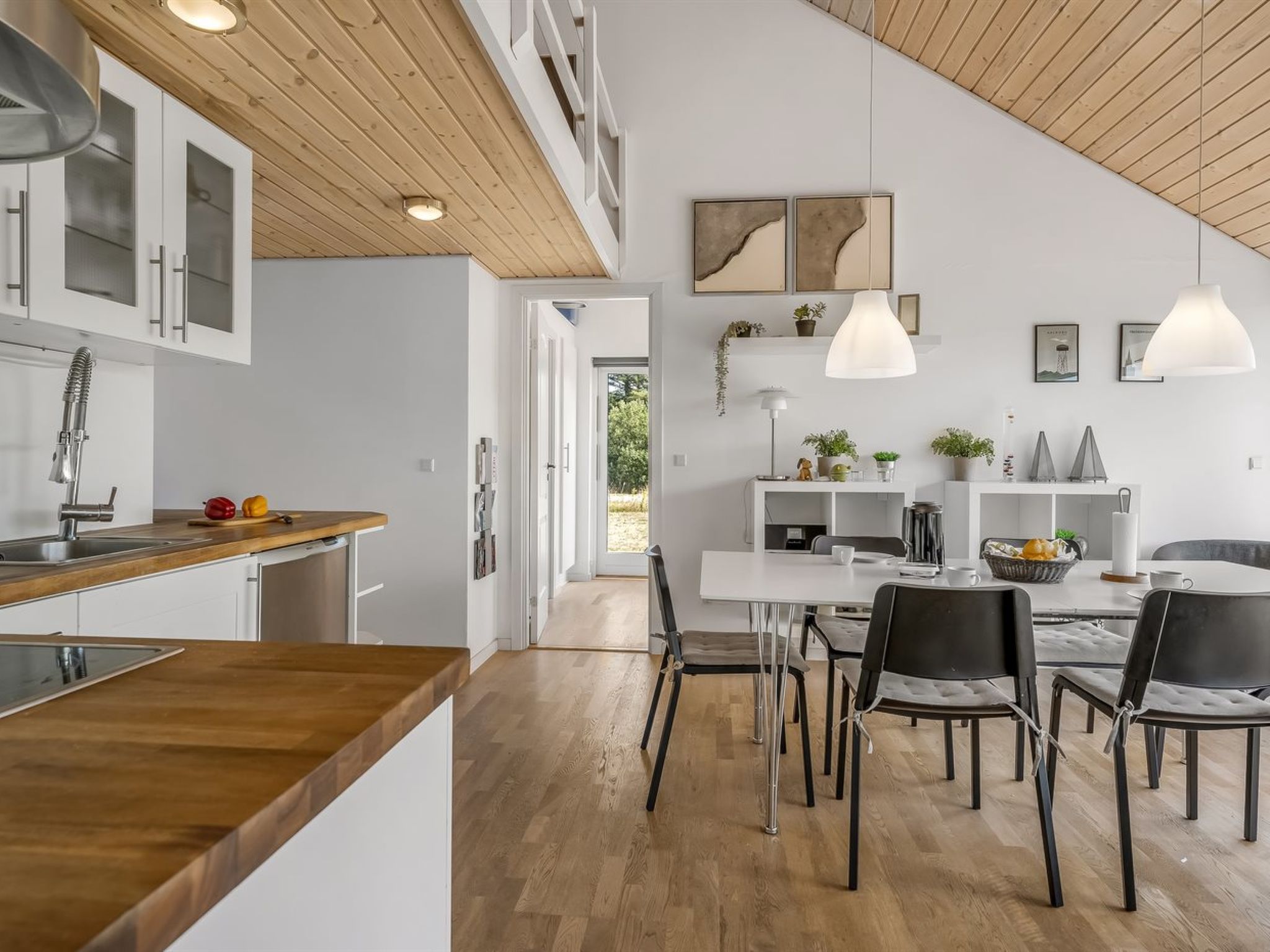 "Tuva" - 3.5km from the sea - Drinnen