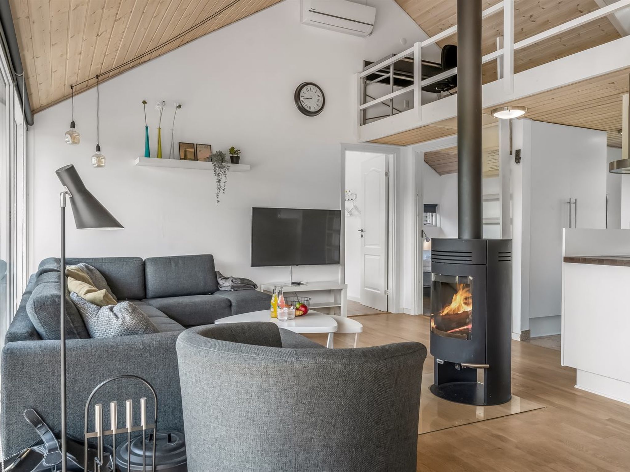 "Tuva" - 3.5km from the sea - Drinnen